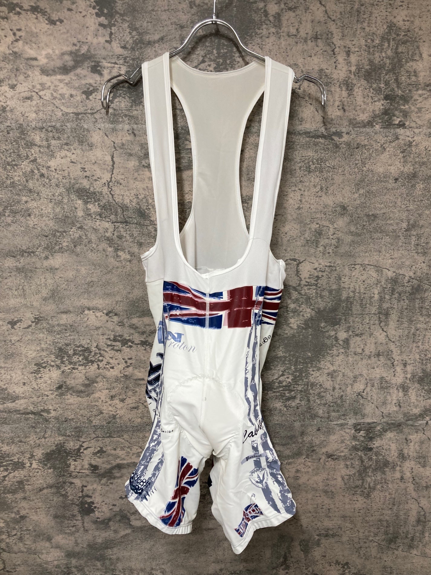 IY626 パンダーニ Pandani ビブショーツ 白 L