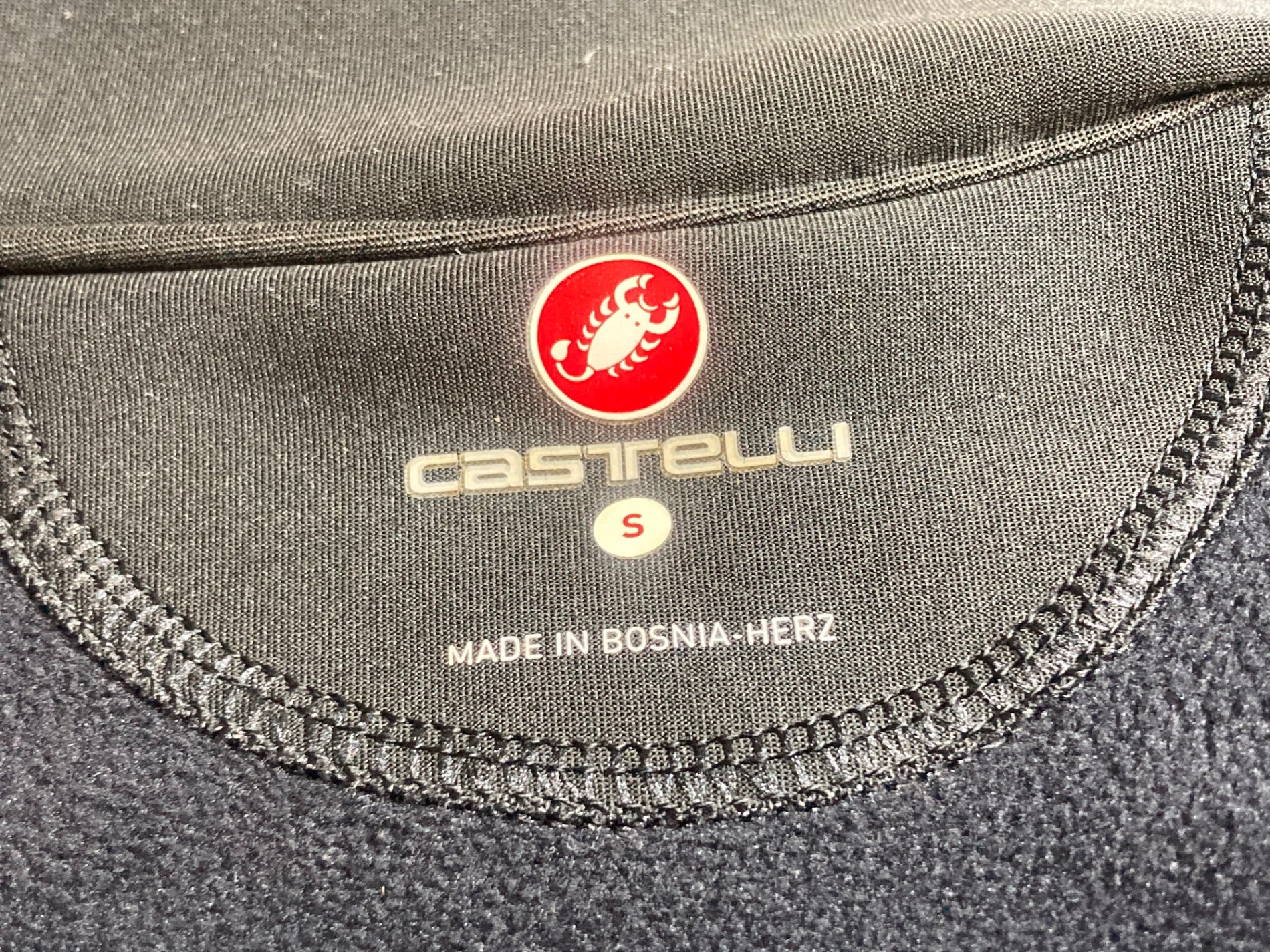 HS139 カステリ CASTELLI ROSSO CORSA 長袖 サイクルジャケット 黒 S GORE WINDSTOPPER ※擦れ –  BICI AMORE EQ STORE