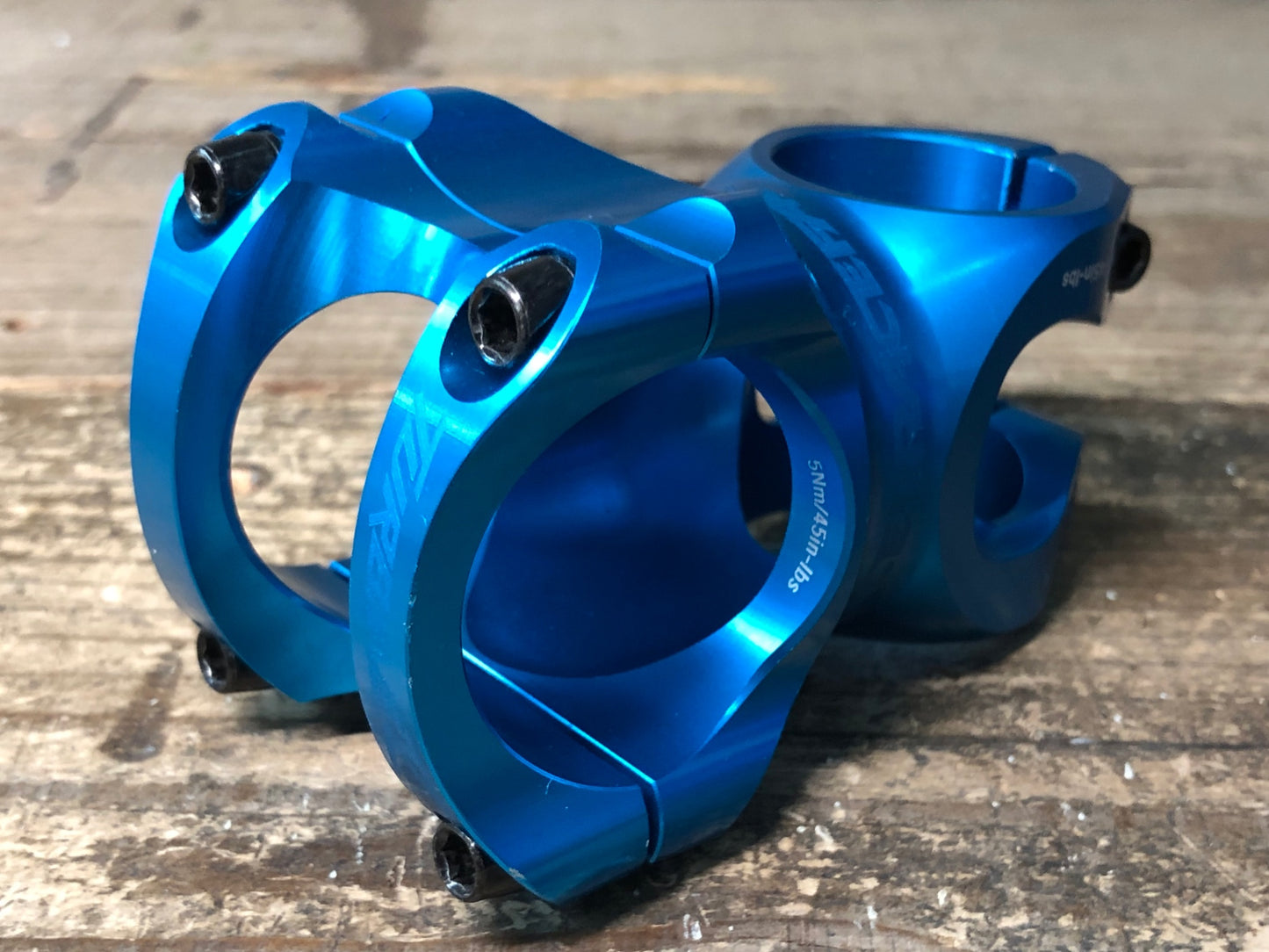 IY785 レース RACEFACE CNC アルミステム 青 50mm Φ35.0 OS