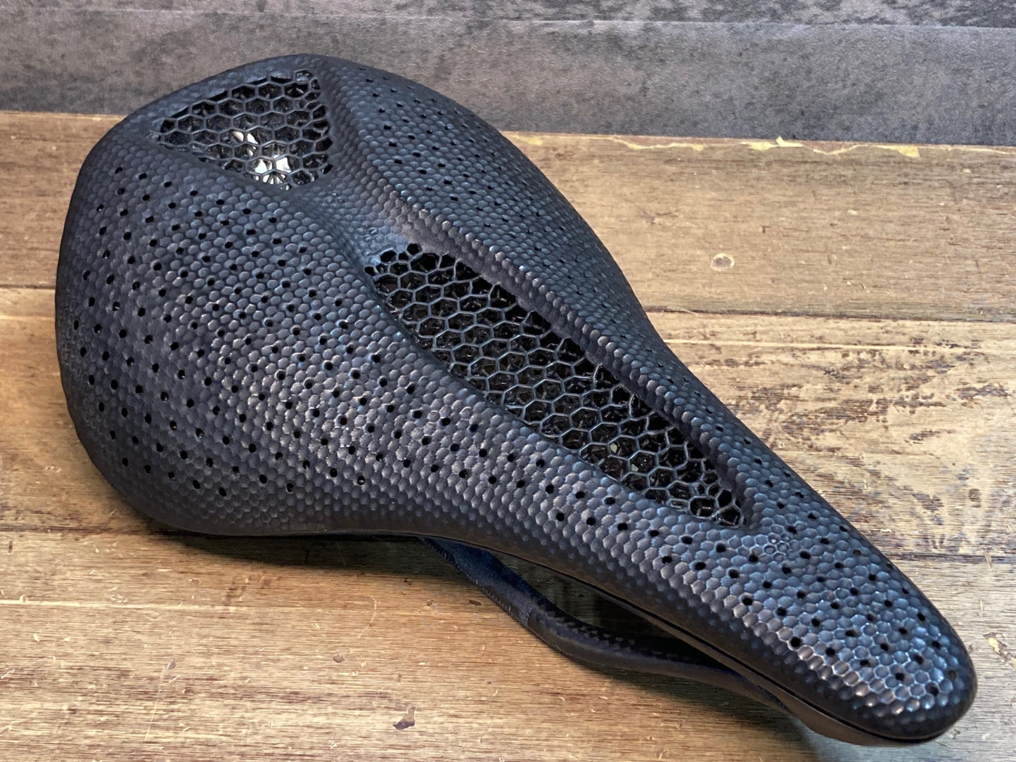 IY068 スペシャライズド SPECIALIZED パワー ミラー S-WORKS POWER MIRROR 143㎜ サドル カーボンレール ※メッシュ構造切れ 座面一部へたり