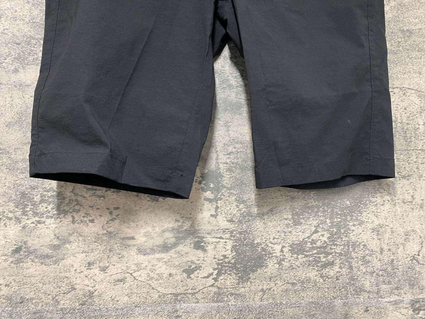 IY742 ラファ Rapha RANDONNEE SHORTS ハーフパンツ 黒 サイズ不明
