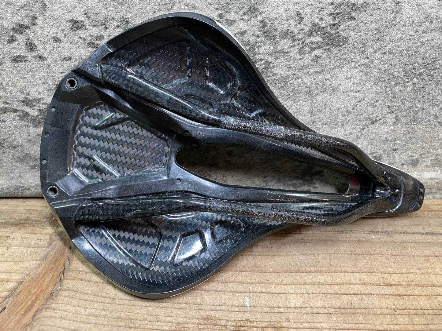 IQ994 スペシャライズド SPECIALIZED S-WORKS POWER サドル 白 factCARBON 143mm