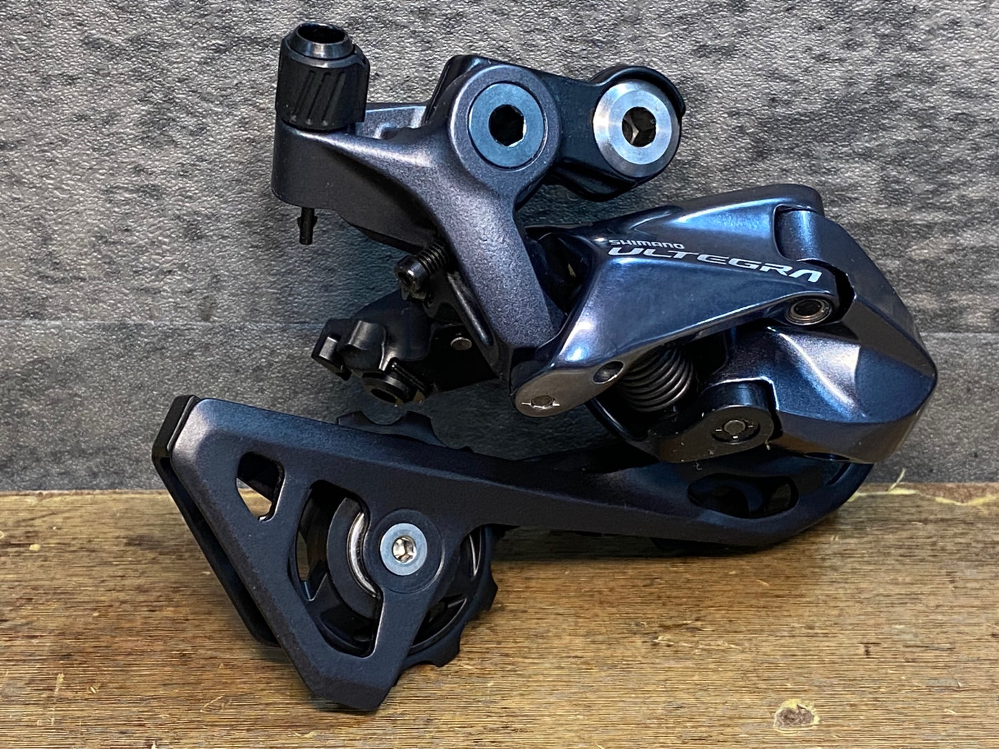 IY004 シマノ SHIMANO アルテグラ ULTEGRA RD-R8000 SS リアディレイラー 11s 未使用