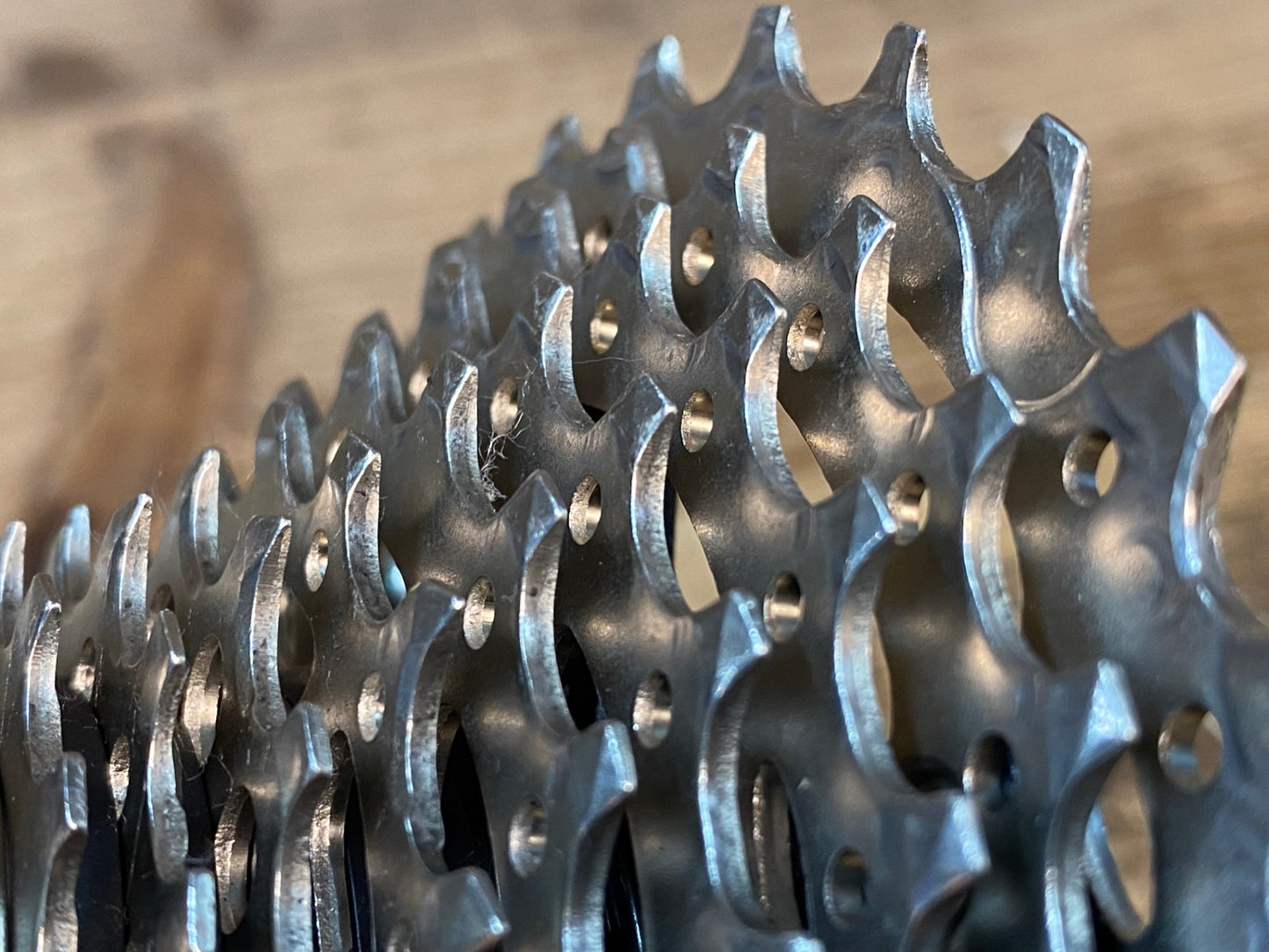 IW977 シマノ SHIMANO 105 CS-5800 スプロケット 11S 11-28T