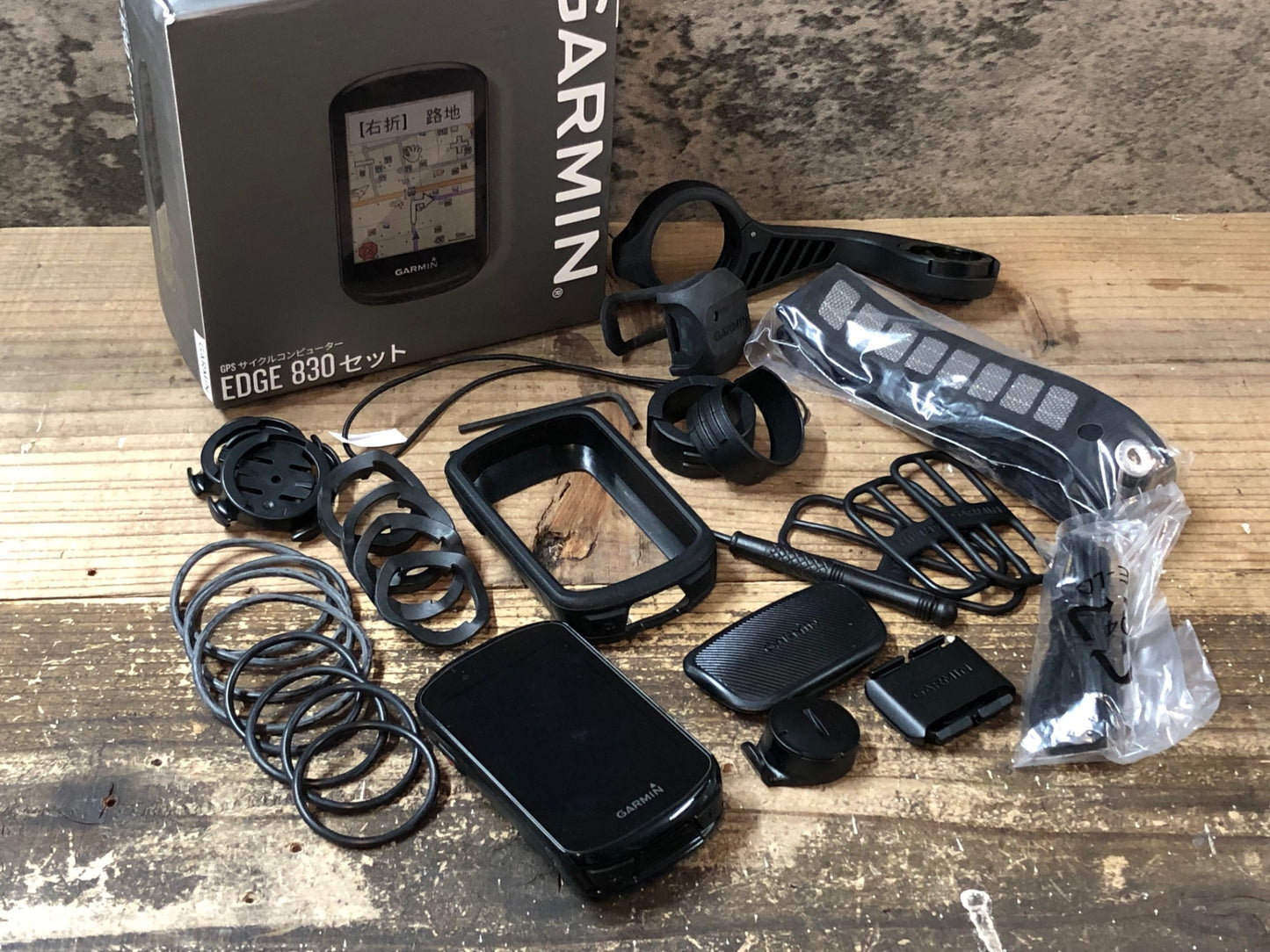 IO393 ガーミン GARMIN エッジ EDGE 830 サイクルコンピューター スピード ケイデンス 心拍 センサー付属