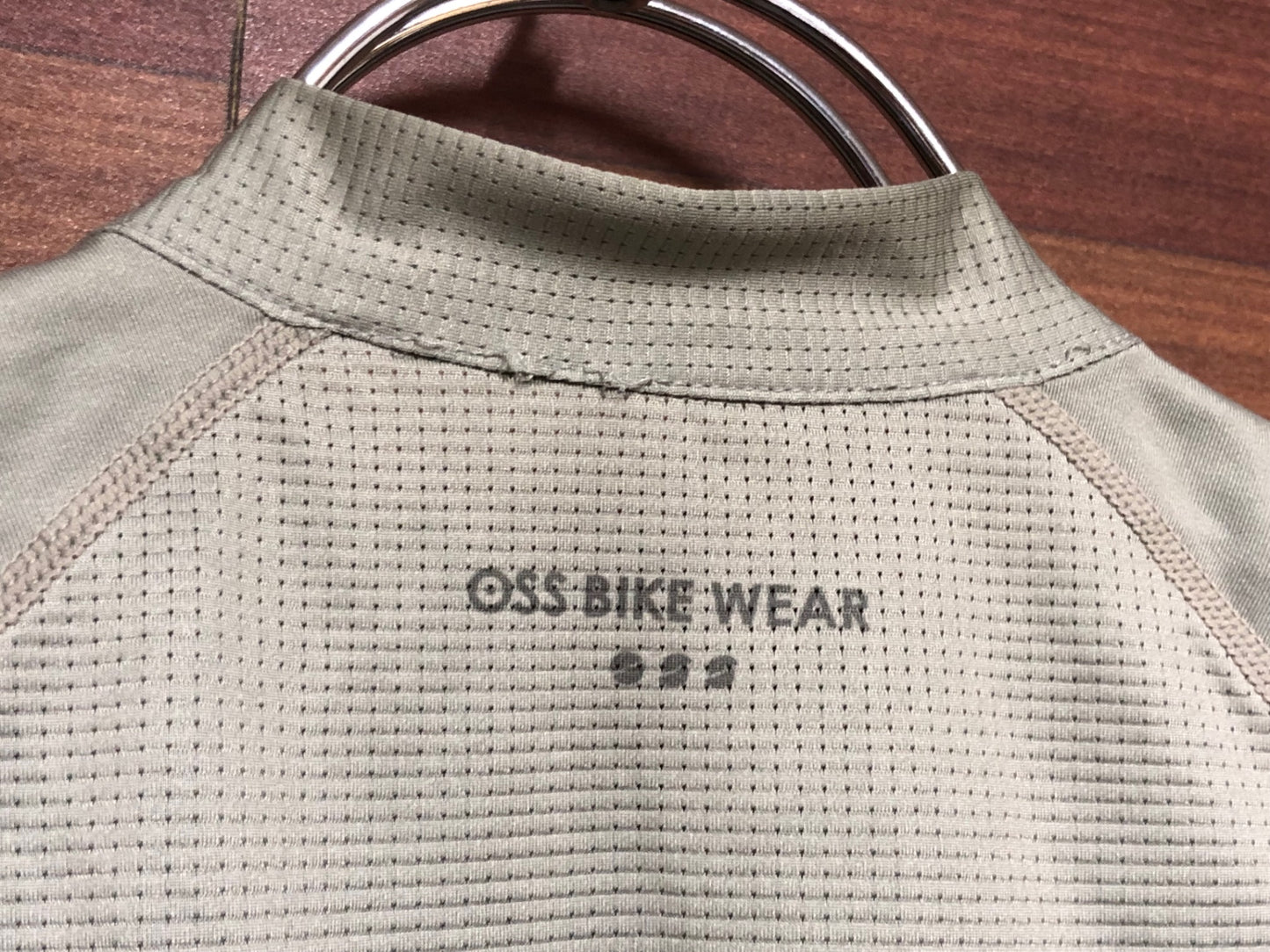 IE439 OSS Bike Wear 半袖 サイクルジャージ XS グレー 袖 汚れ