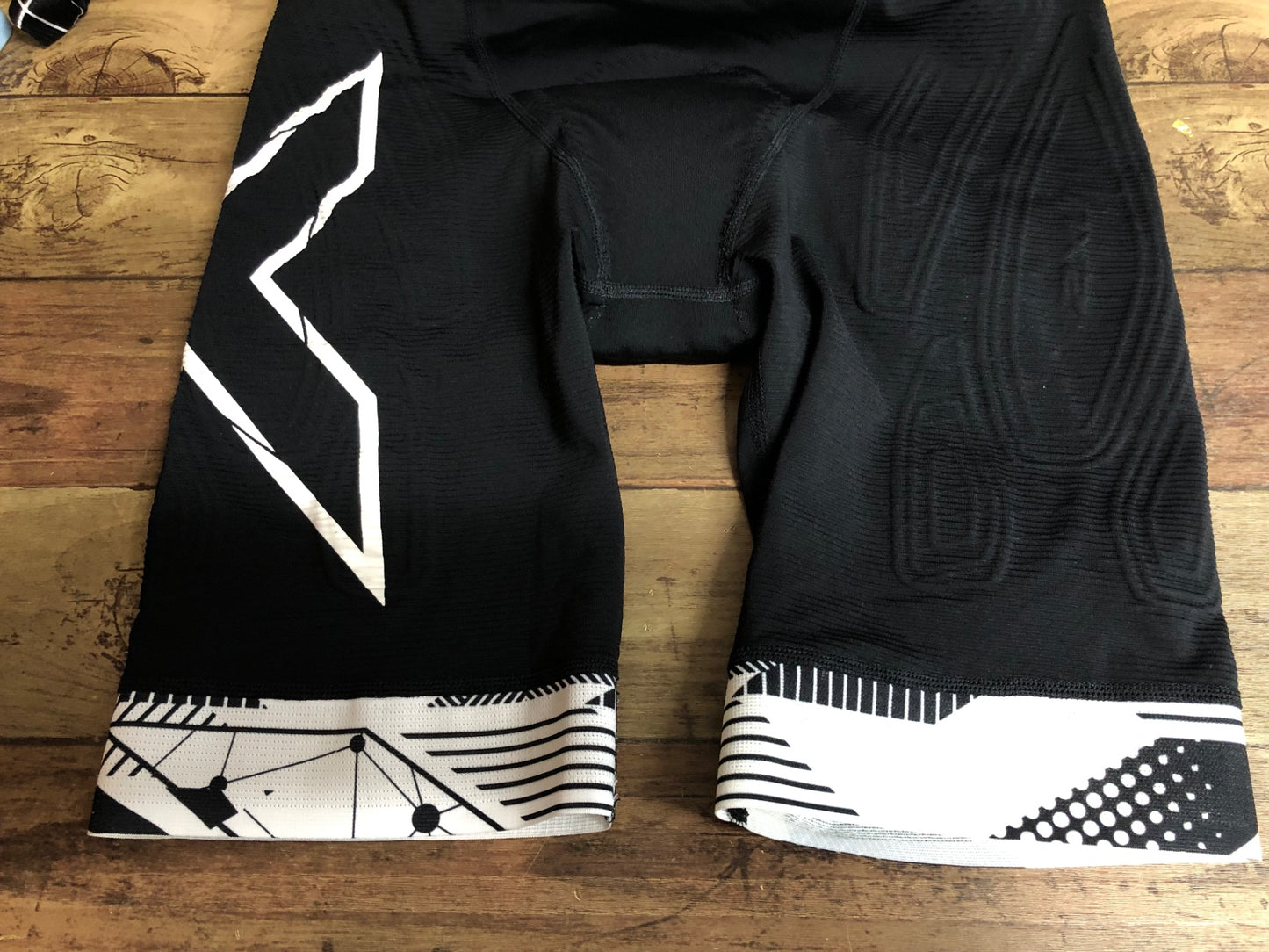 IN583 ツータイムズユー 2XU ワンピース 半袖 サイクルジャージ 白黒 S