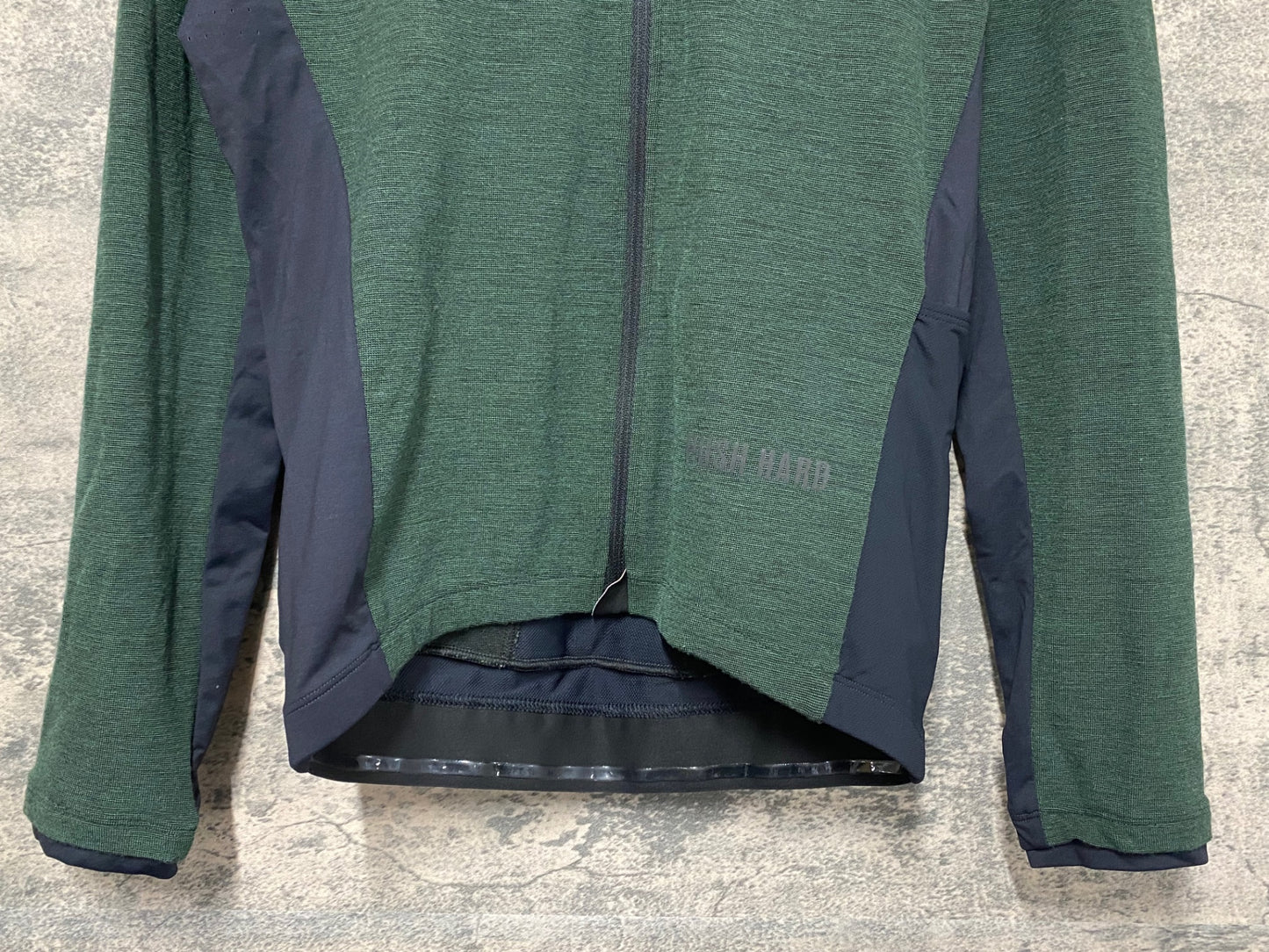 IZ144 プッシュハード PUSH HARD 長袖 サイクルジャージ 深緑 M相当