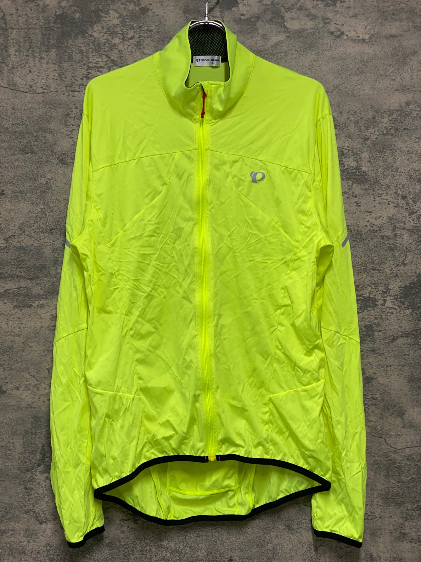 IZ514 パールイズミ PEARL iZUMi ウィンドブレーカー XL 蛍光イエロー 袖に小汚れ