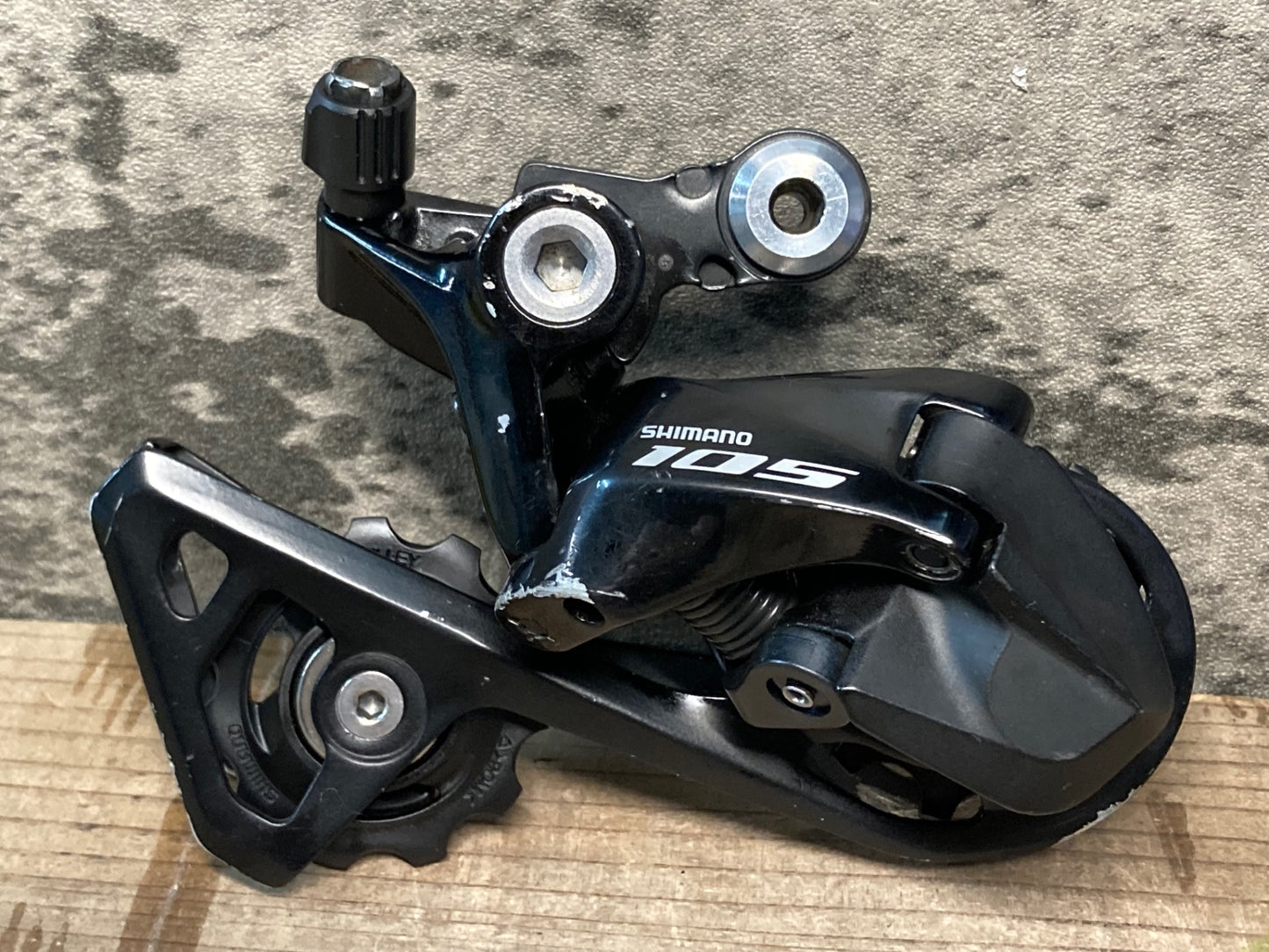 IB817 シマノ SHIMANO 105 RD-R7000 リアディレイラー 黒 11S SS