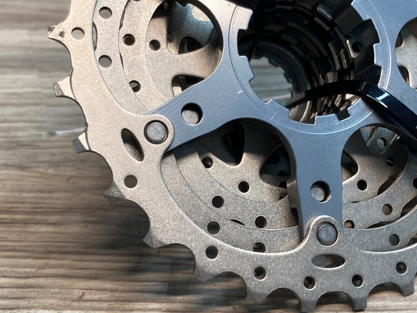 IW994 シマノ SHIMANO アルテグラ ULTEGRA CS-6700 スプロケット 12-30T 10S