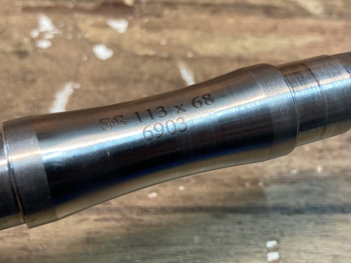 IE066 ホワイトインダストリーズ WHITE INDUSTRIES ボトムブラケット BB スクエアテーパー JIS BSA 113mm