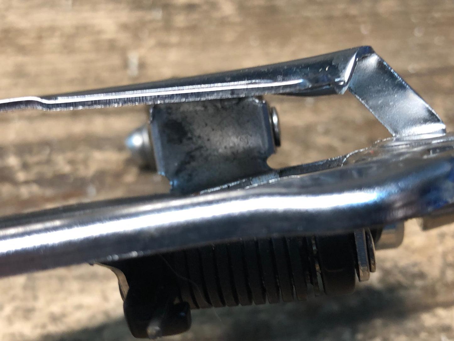 IX969 シマノ SHIMANO 105 FD-5800 フロントディレイラー 直付 2S