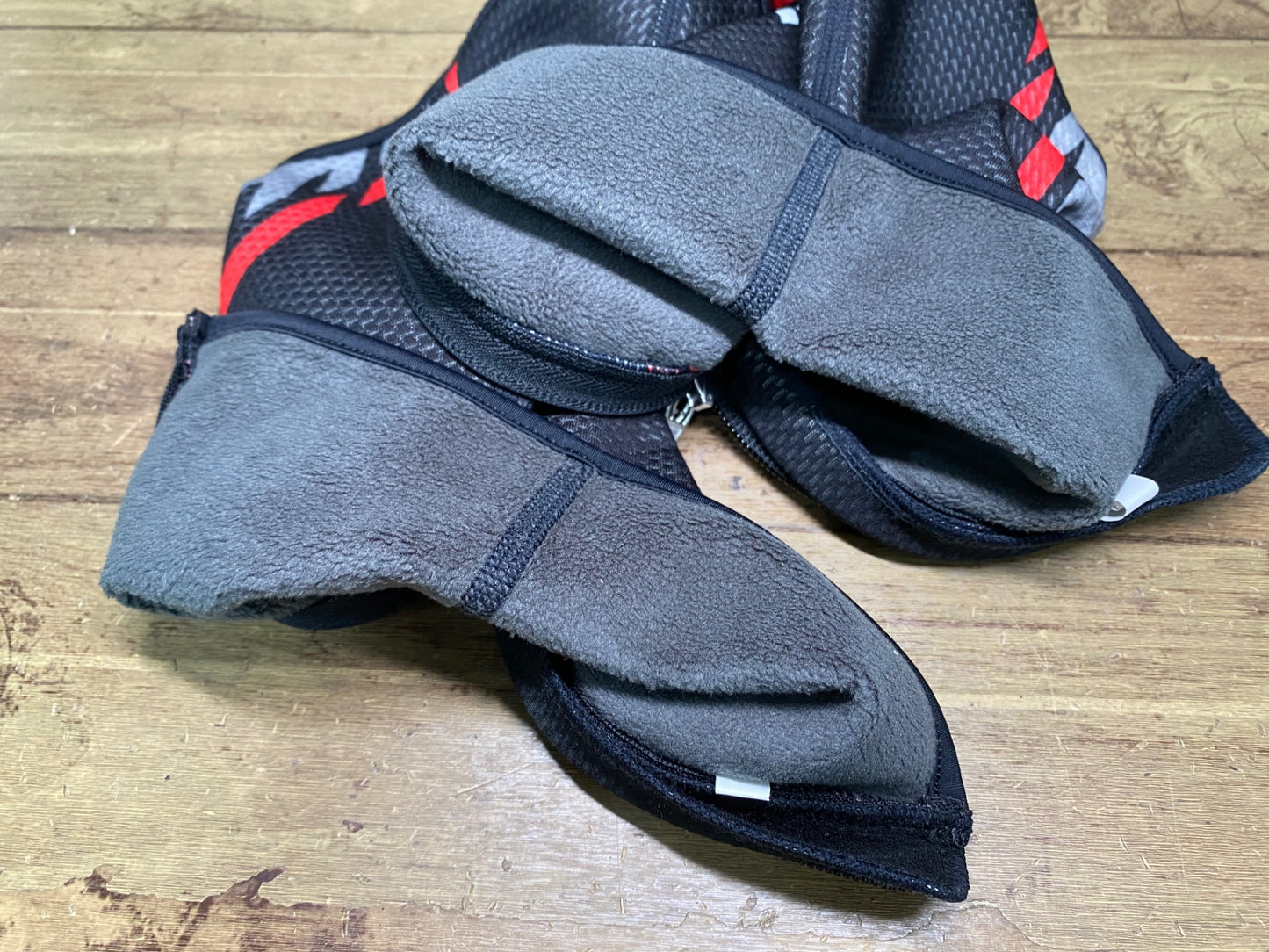 JB348 パールイズミ PEARL iZUMi シューズカバー 黒 赤 L 裏起毛 WINDBREAK