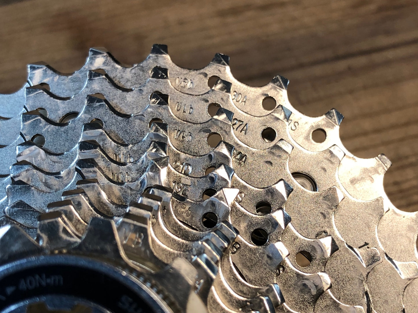 IA996 シマノ SHIMANO 105 CS-R7000 スプロケット 11-30T 11S