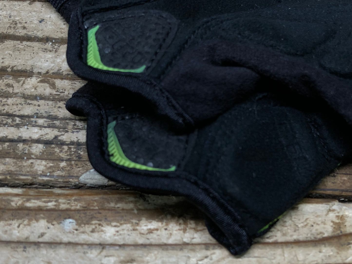 JB590 ジロ GIRO 長指 グローブ 黒 黄 S