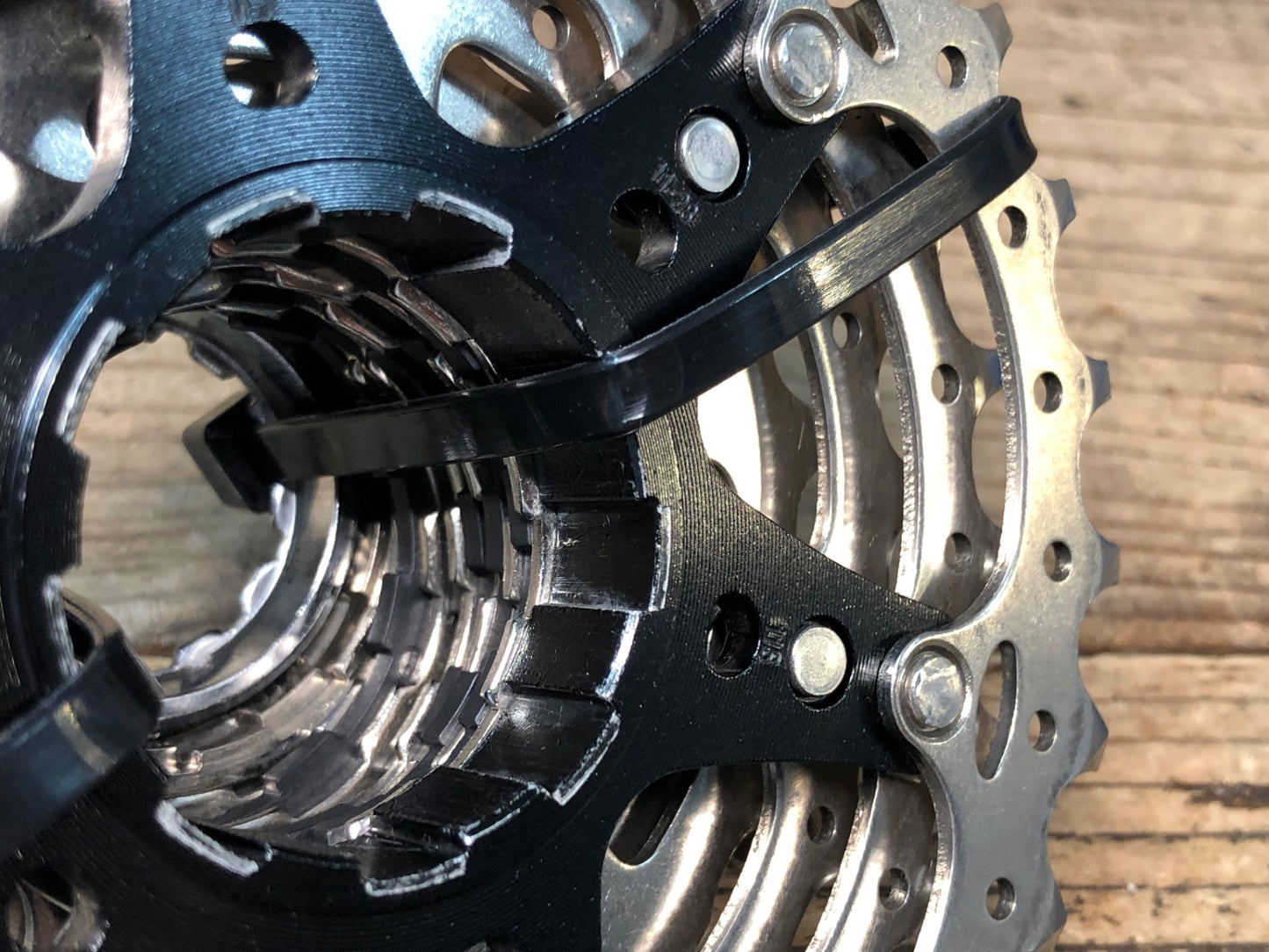 JA965 シマノ SHIMANO 105 CS-5800 スプロケット 11S 11-28T