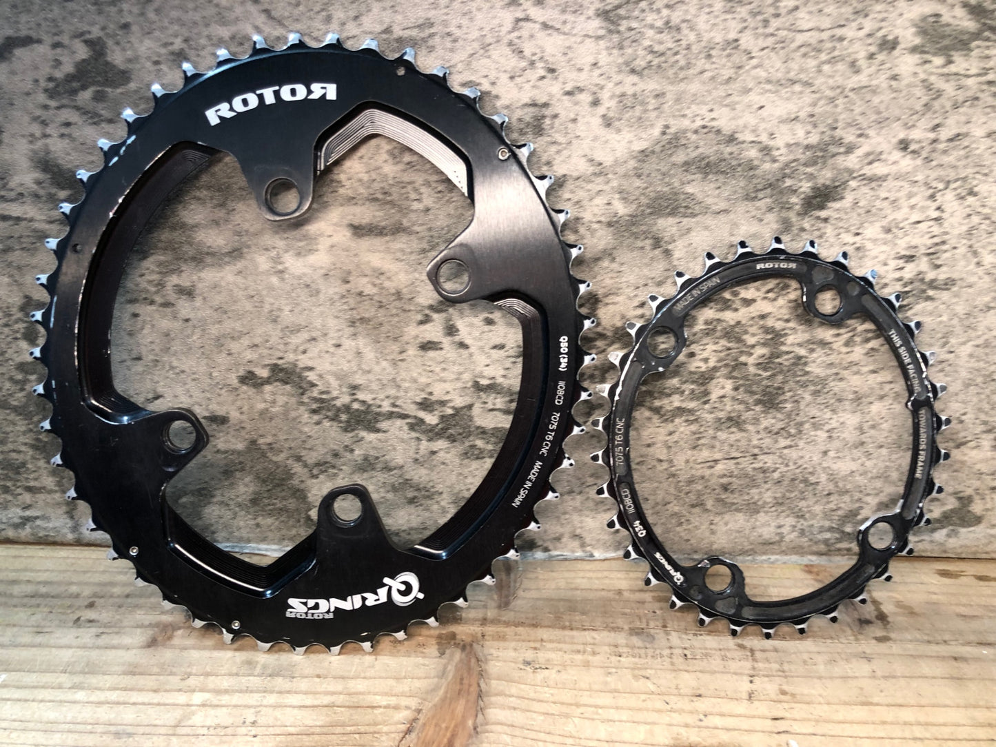 IQ464 ローター ROTOR QRINGS チェーンリング 50/34T 楕円 BCD110