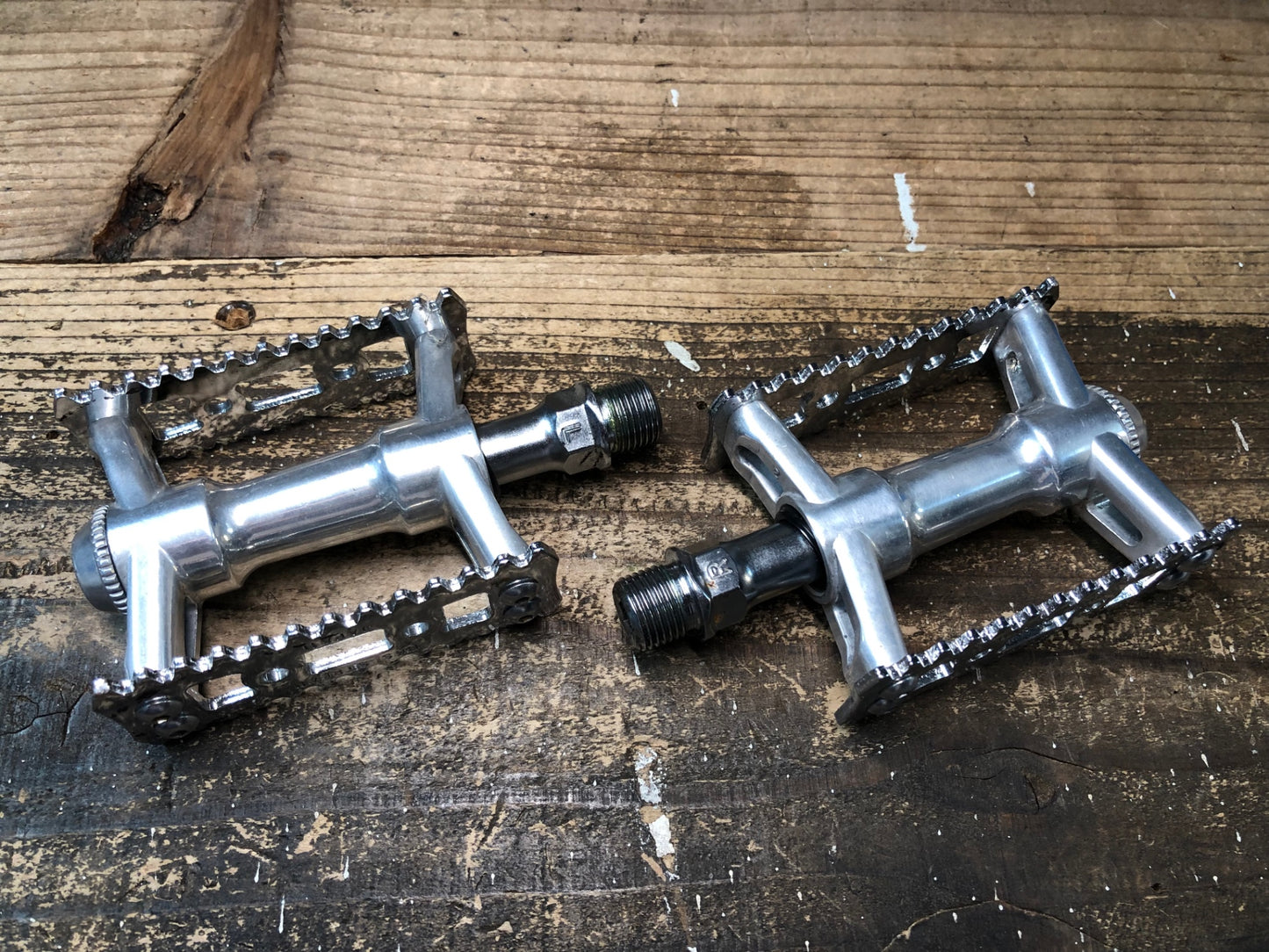 JB613 三ヶ島 MKS シルバン Sylvan Stream Next フラットペダル シルバー