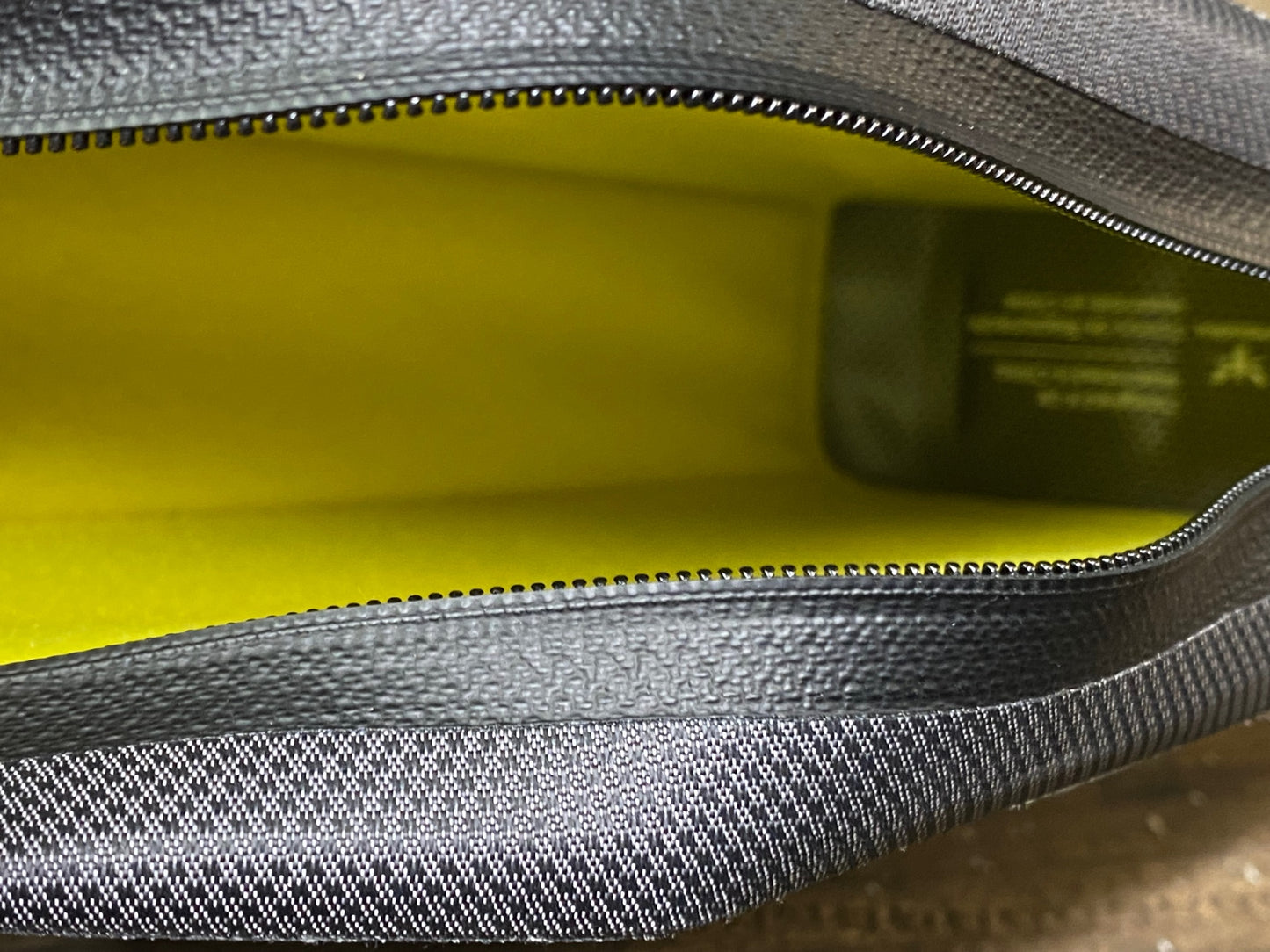 IM696 アピデュラ APIDURA エクスぺディション トップチューブバッグ 1L