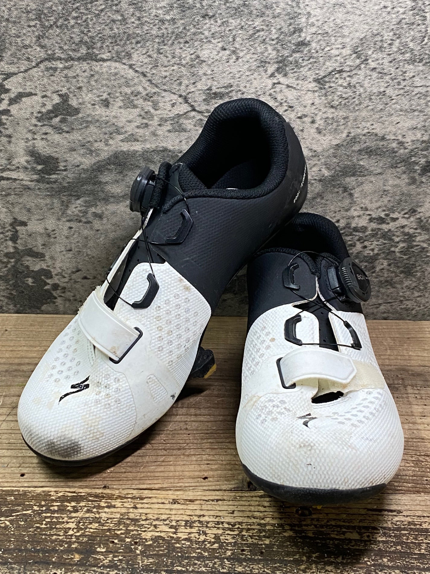 JA534 スペシャライズド SPECIALIZED TORCH 2.0 ビンディングシューズ EU39 白 SPD-SL ※スレ、汚れあり