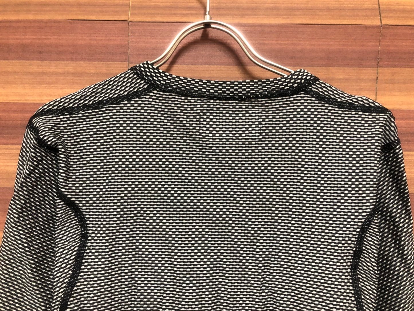 IO510 プロトンド パリ PELOTON DE PARIS 長袖 インナーシャツ 白黒 M