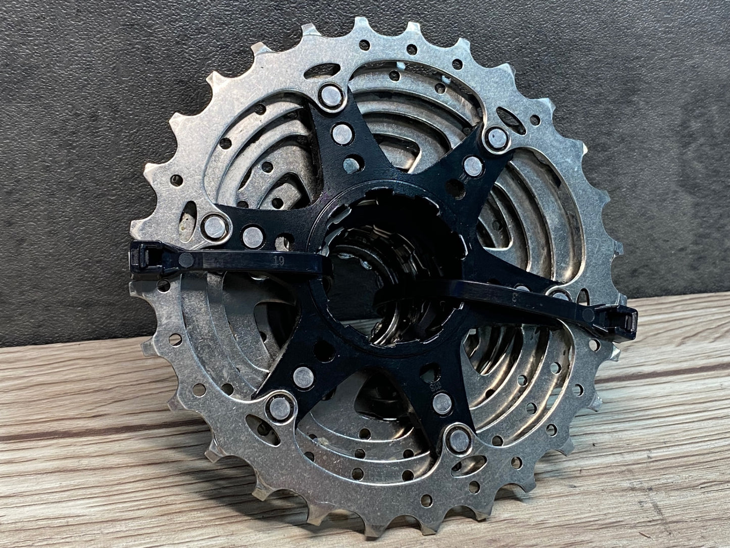 IV011 シマノ SHIMANO 105 CS-5800 スプロケット 11/28T 11S