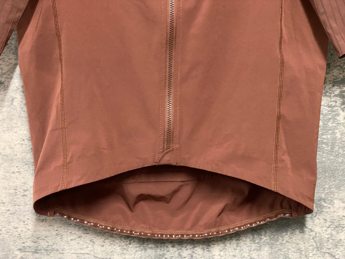 JC439 パスノーマルスタジオ Pas Normal Studios | Men's Essential Light Jersey 半袖 サイクルジャージ ブリック S