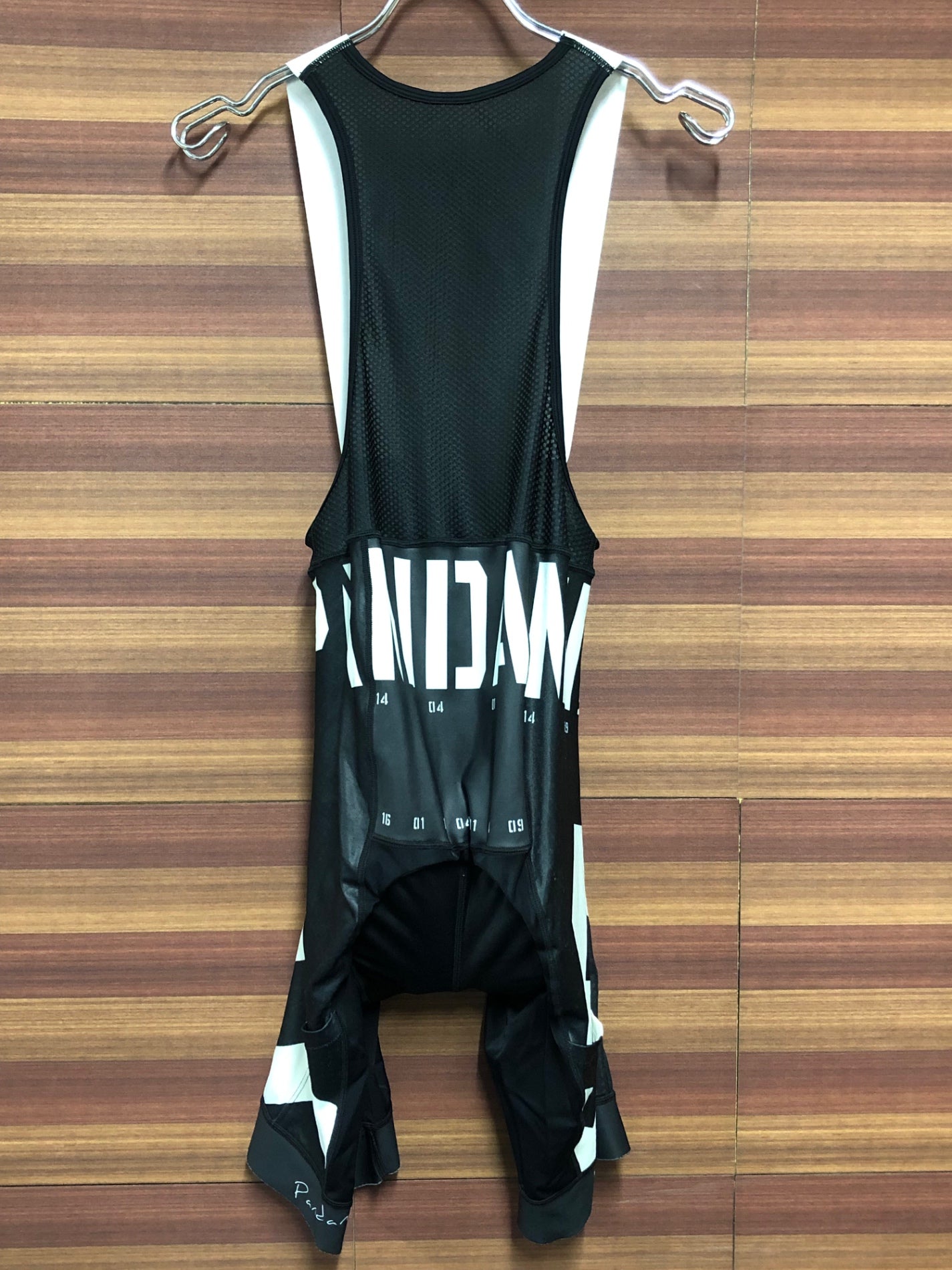 IP037 パンダーニ pandani ビブショーツ Sサイズ