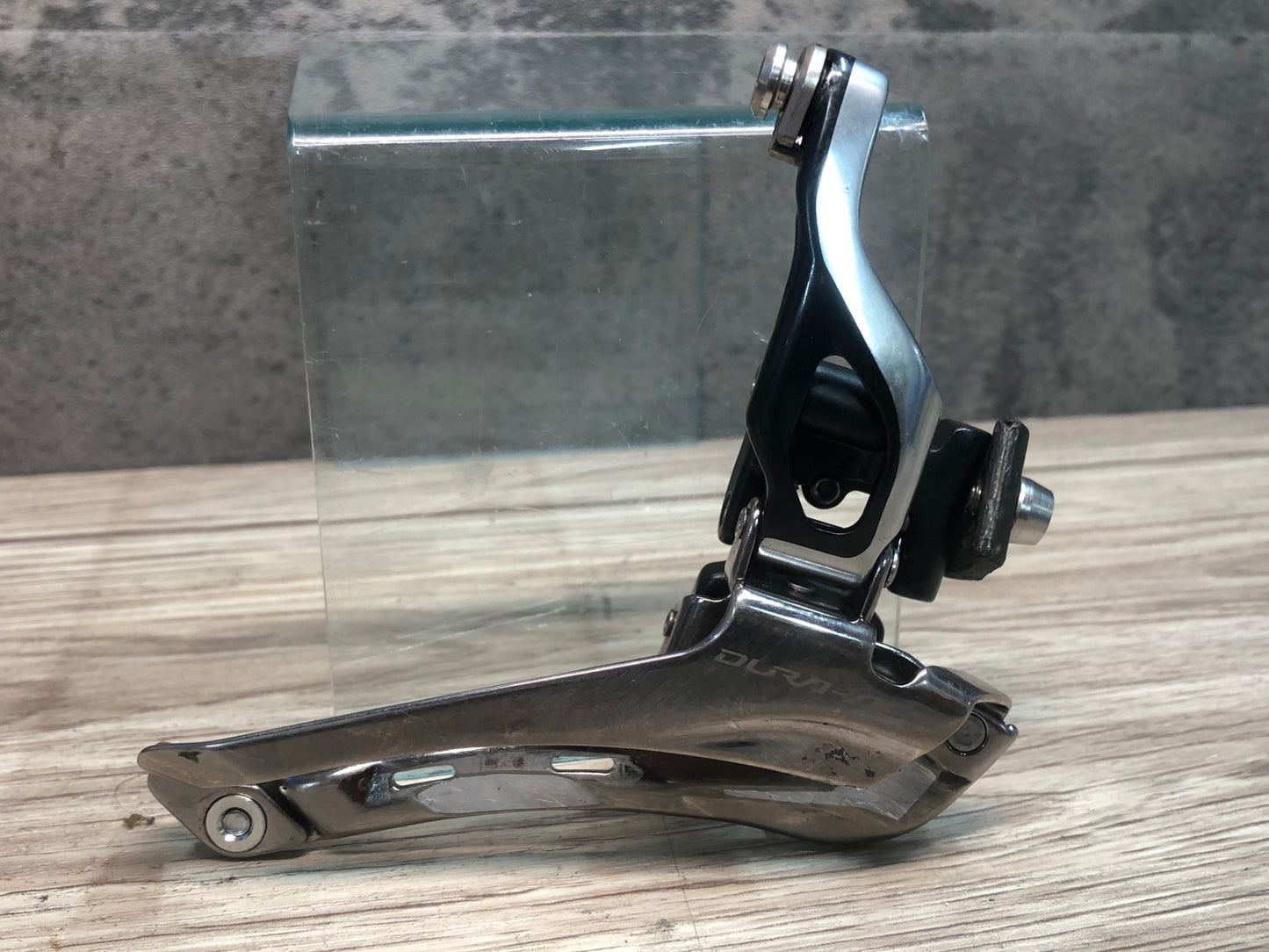IU426 シマノ SHIMANO デュラエース DURA-ACE フロントディレイラー FD-9000 直付け