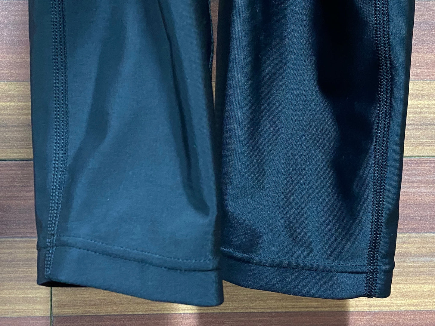 IV211 リオンドカペルミュール Lion de KAPELMUUR レーサータイツ 黒 L