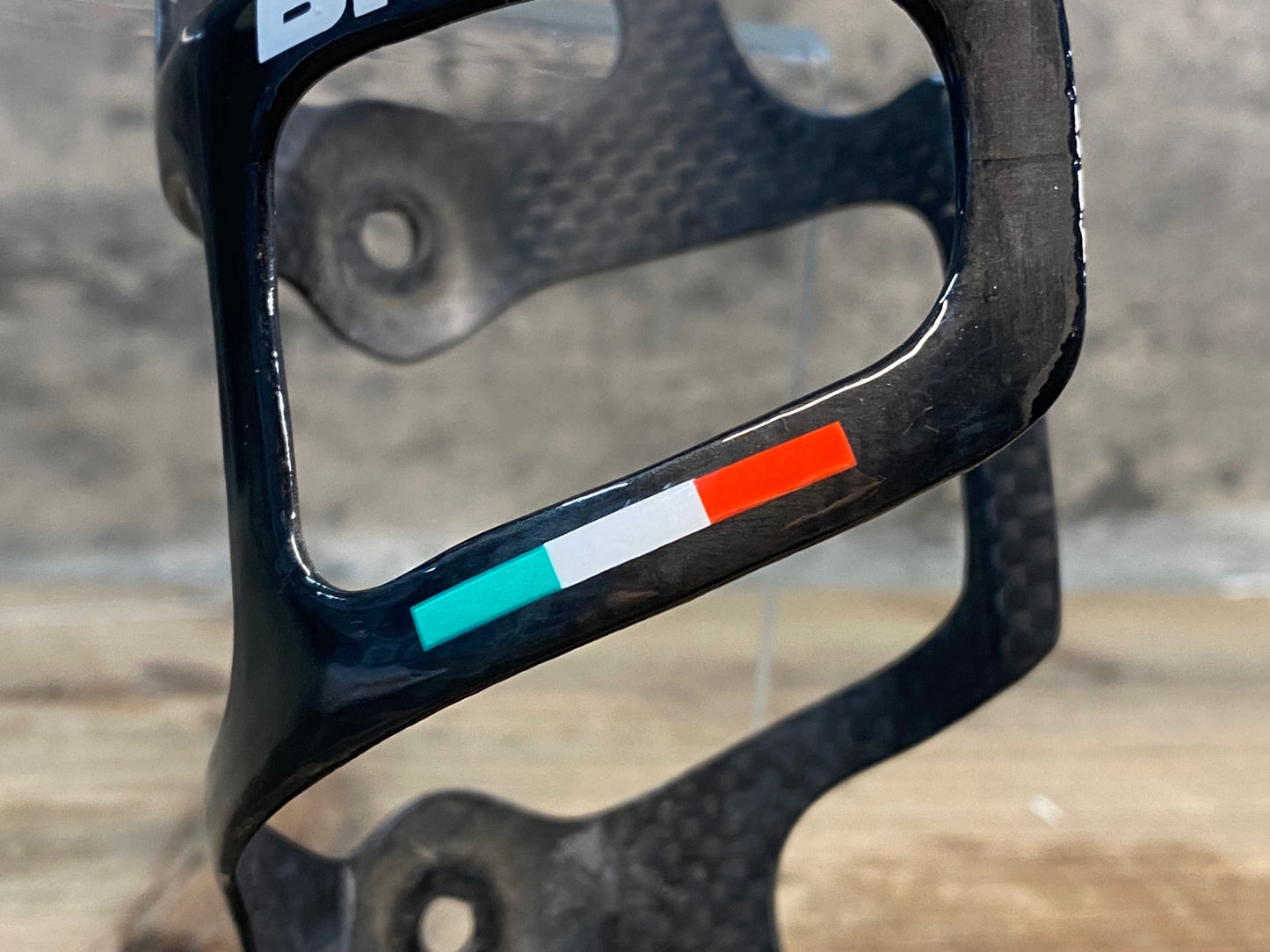 IS496 ビアンキ BIANCHI ボトルケージ カーボン 黒