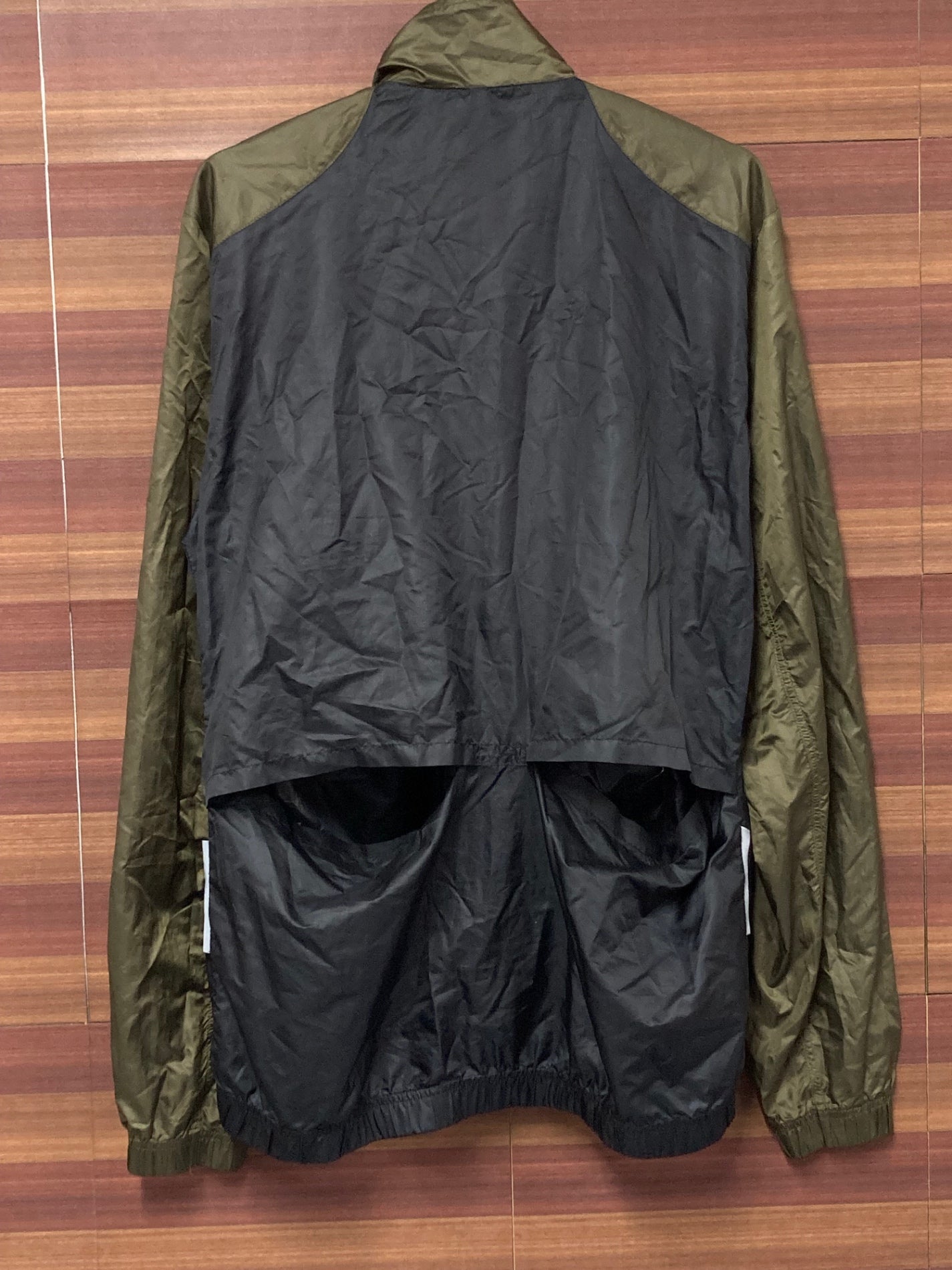 IP129 レリック reric 長袖 ウィンドブレーカー 黒 カーキ M