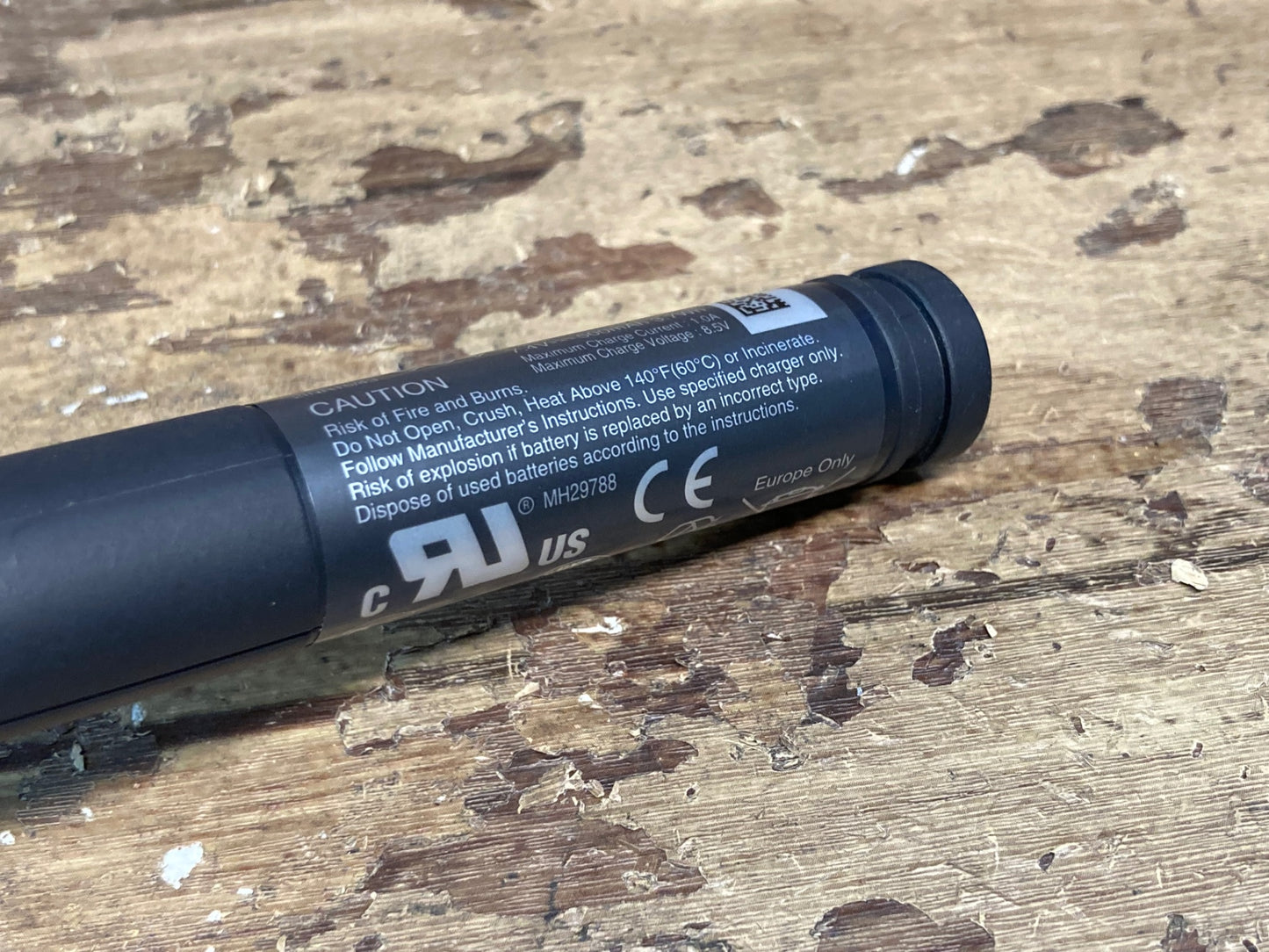 IK700 シマノ SHIMANO BT-DN110 リチウムイオン ビルドインバッテリー Di2 電動