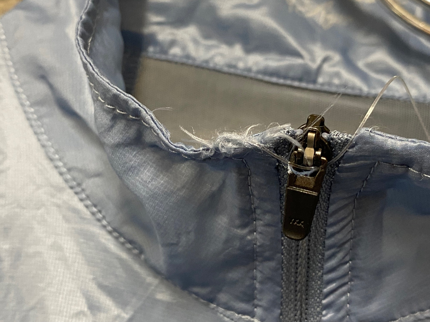 JE007 カフェドゥシクリステ CAFE DU CYCLISTE PETRA 防風 サイクルベスト ジレ M レディース