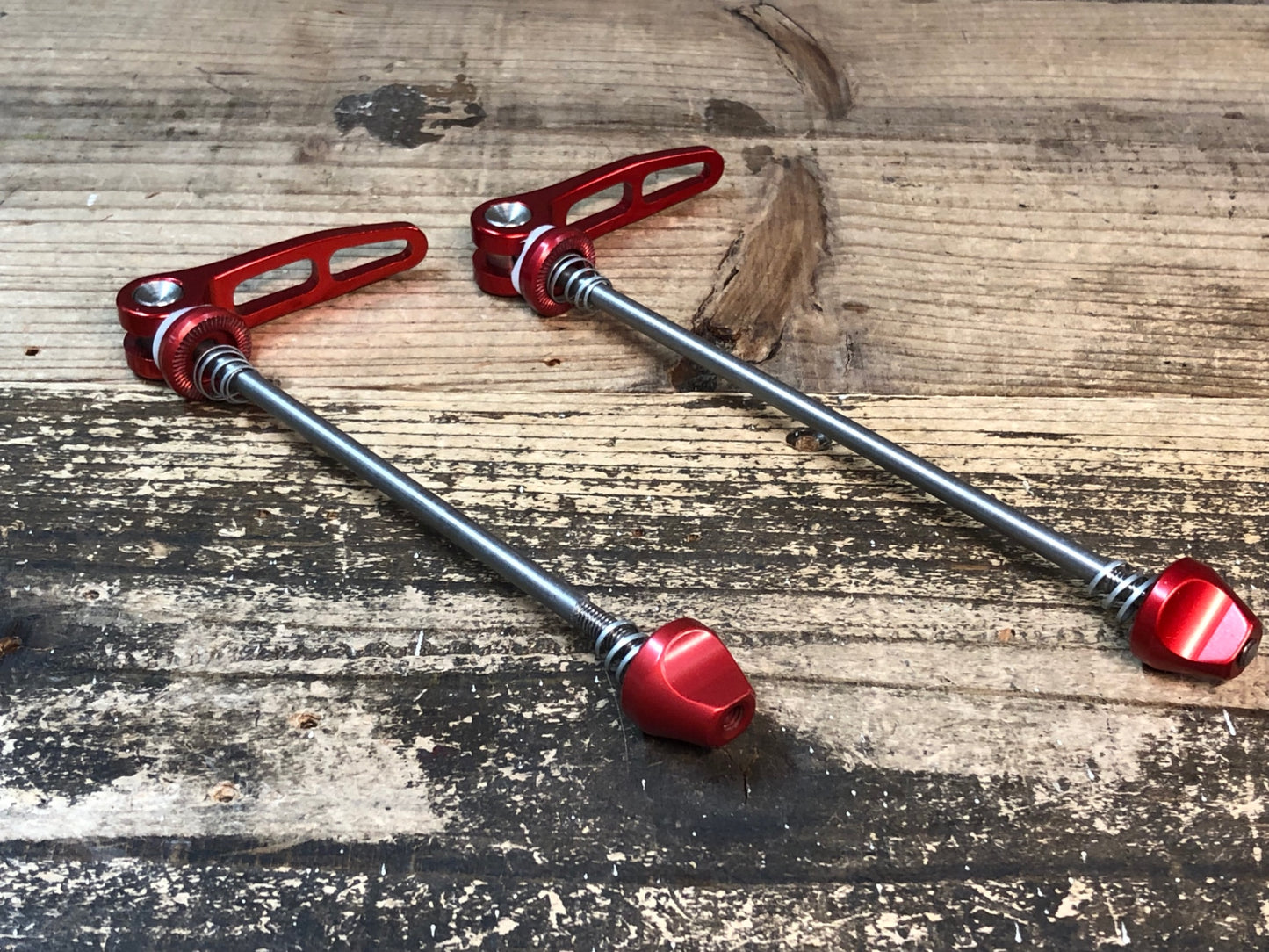 IF589 WR COMPOSITI チタン クイックリリース 前後セット 100mm 130mm 赤