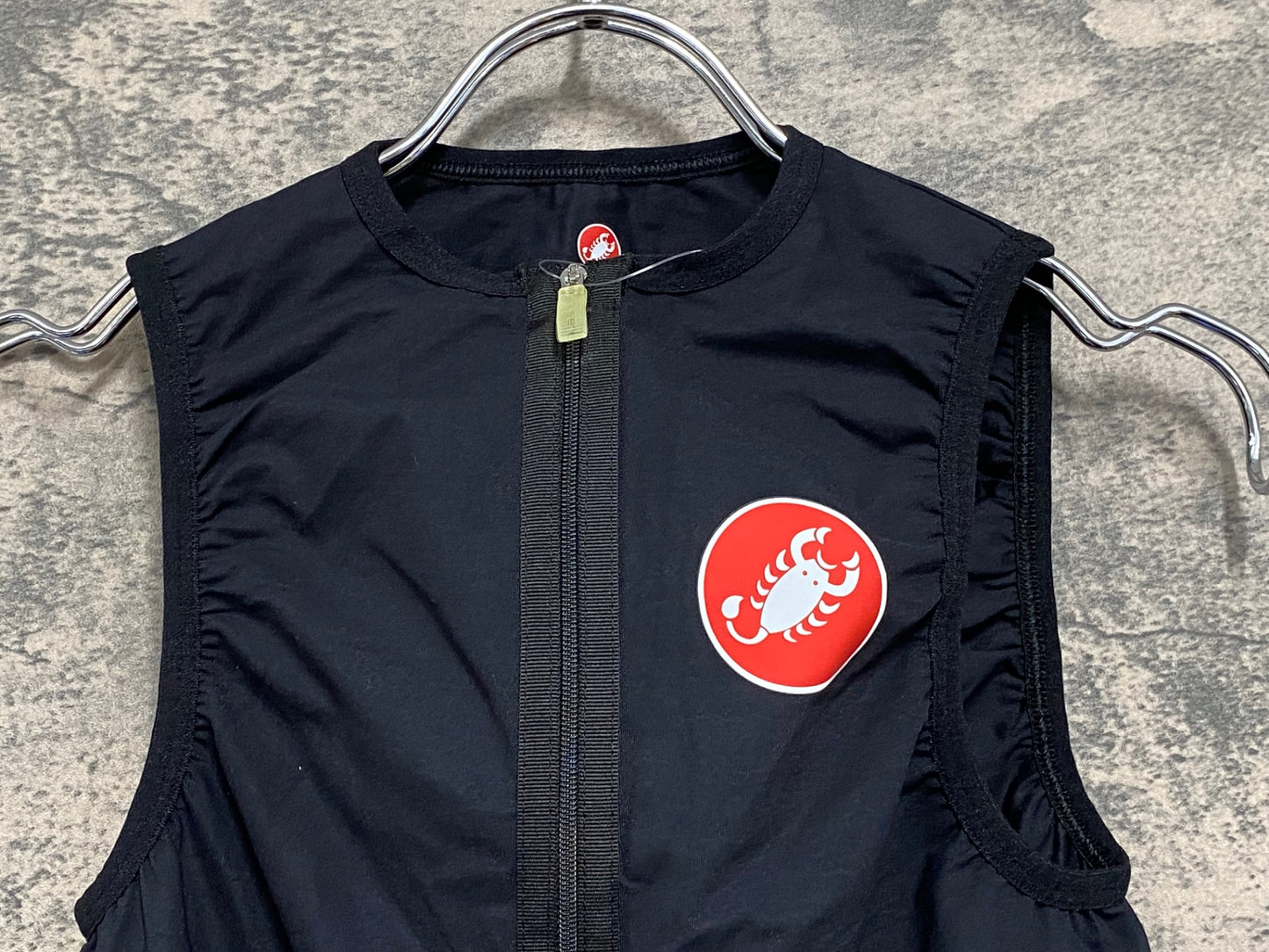 IZ466 カステリ CASTELLI ROSSOCORSA BODY PAINT ジレ サイクルベスト 黒 S