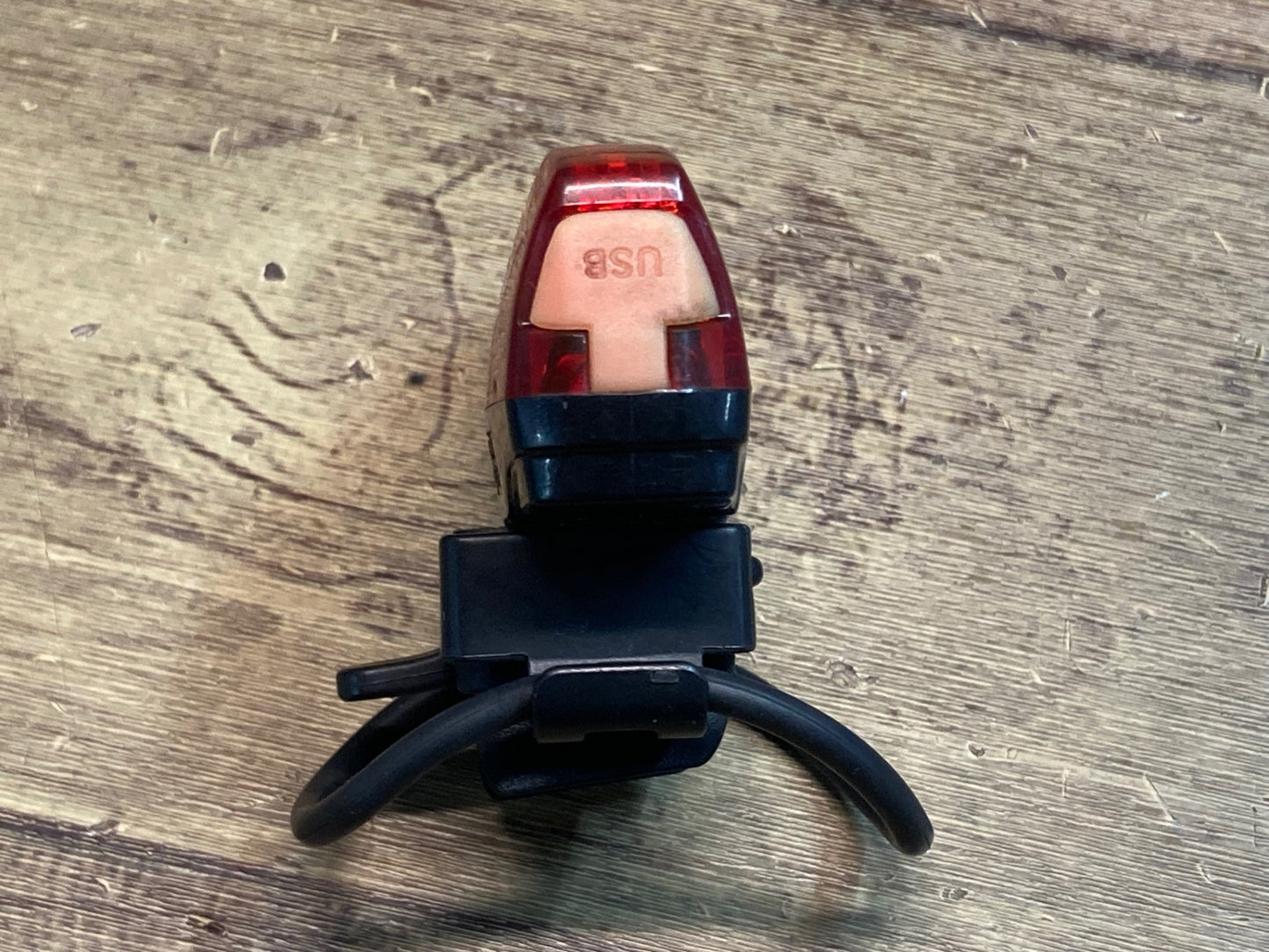 IU901 キャットアイ CATEYE RAPID MICRO AUTO テールライト