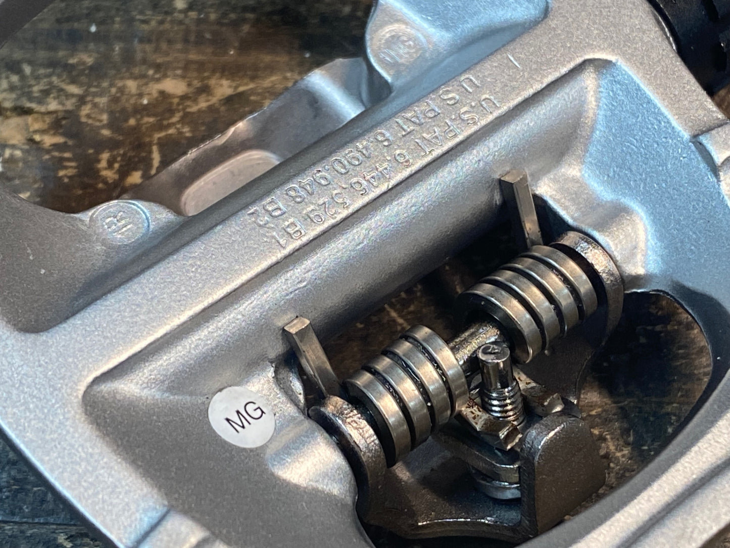 IY495 シマノ SHIMANO PD-A530 片面フラット ビンディングペダル SPD