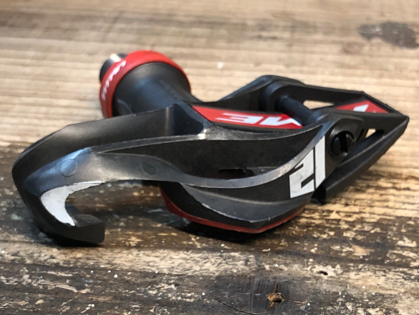 IZ640 タイム TIME XPRESSO12 ビンディングペダル チタンシャフト 赤