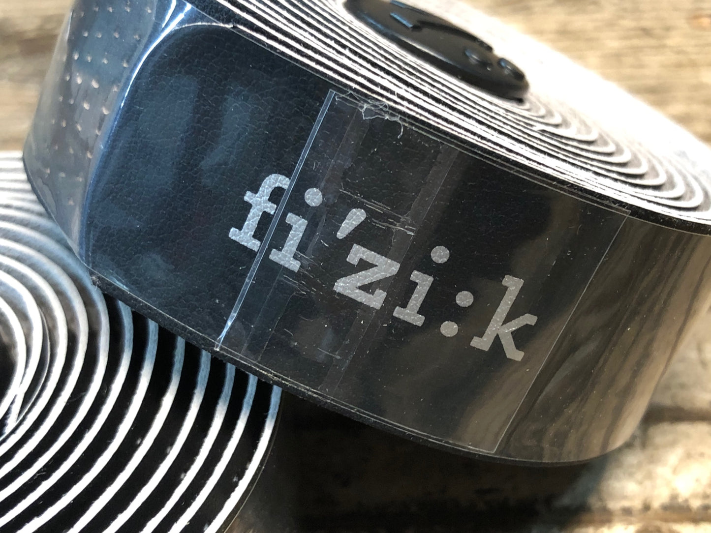 JC100 フィジーク fizik エンデュランス ENDURANCE CLASSIC TOUCH バーテープ 黒