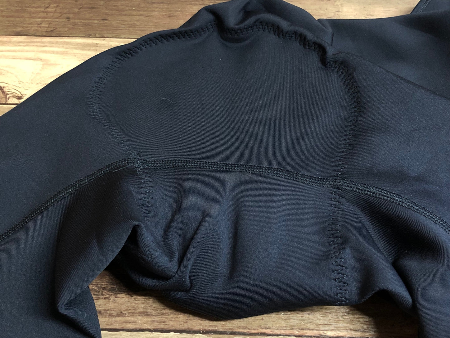 IM178 ヴェロビチ VELOBICI VELVET ビブショーツ 黒 4