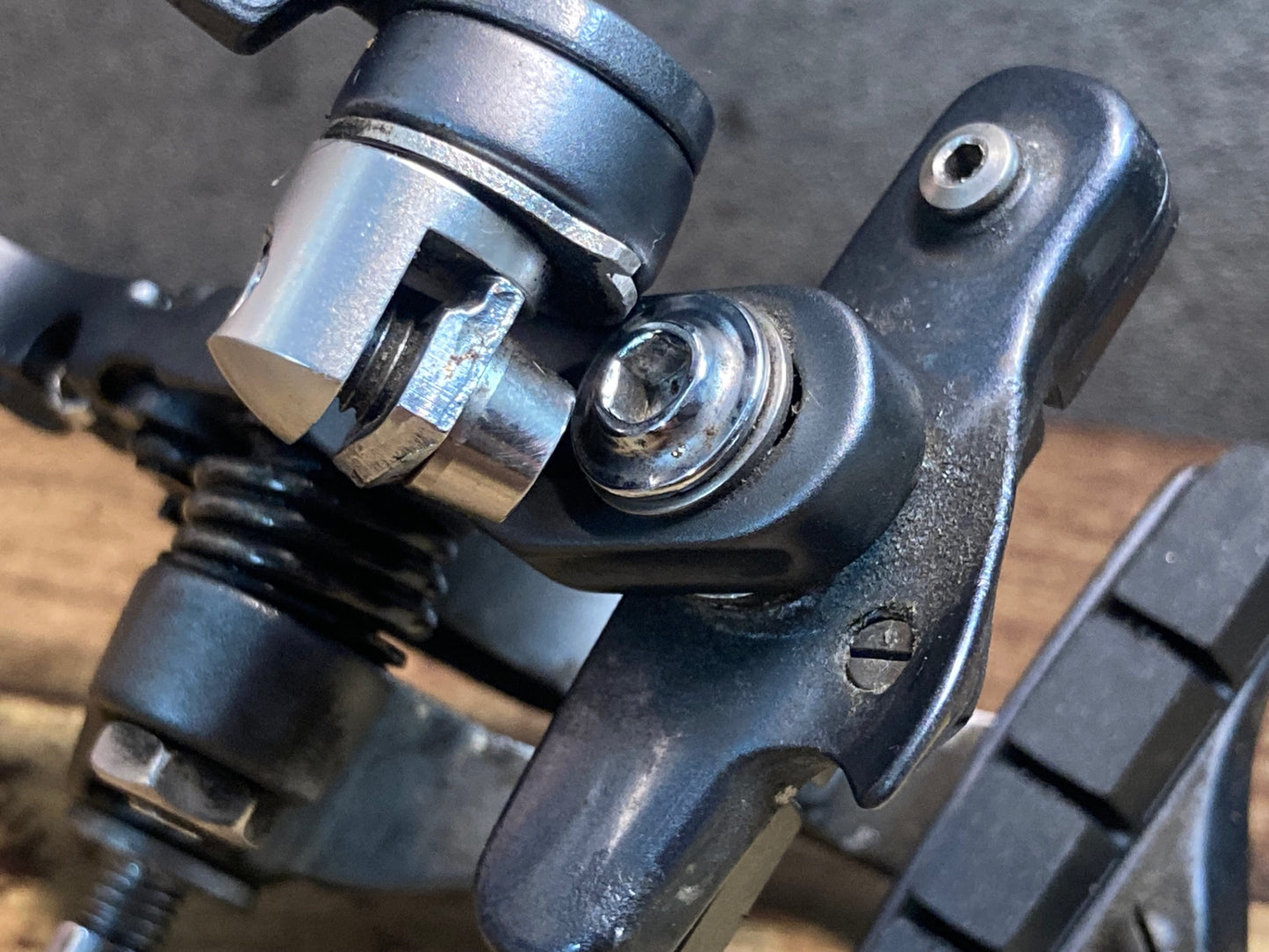 IN235 シマノ SHIMANO アルテグラ BR-6800 キャリパーブレーキ 前後セット