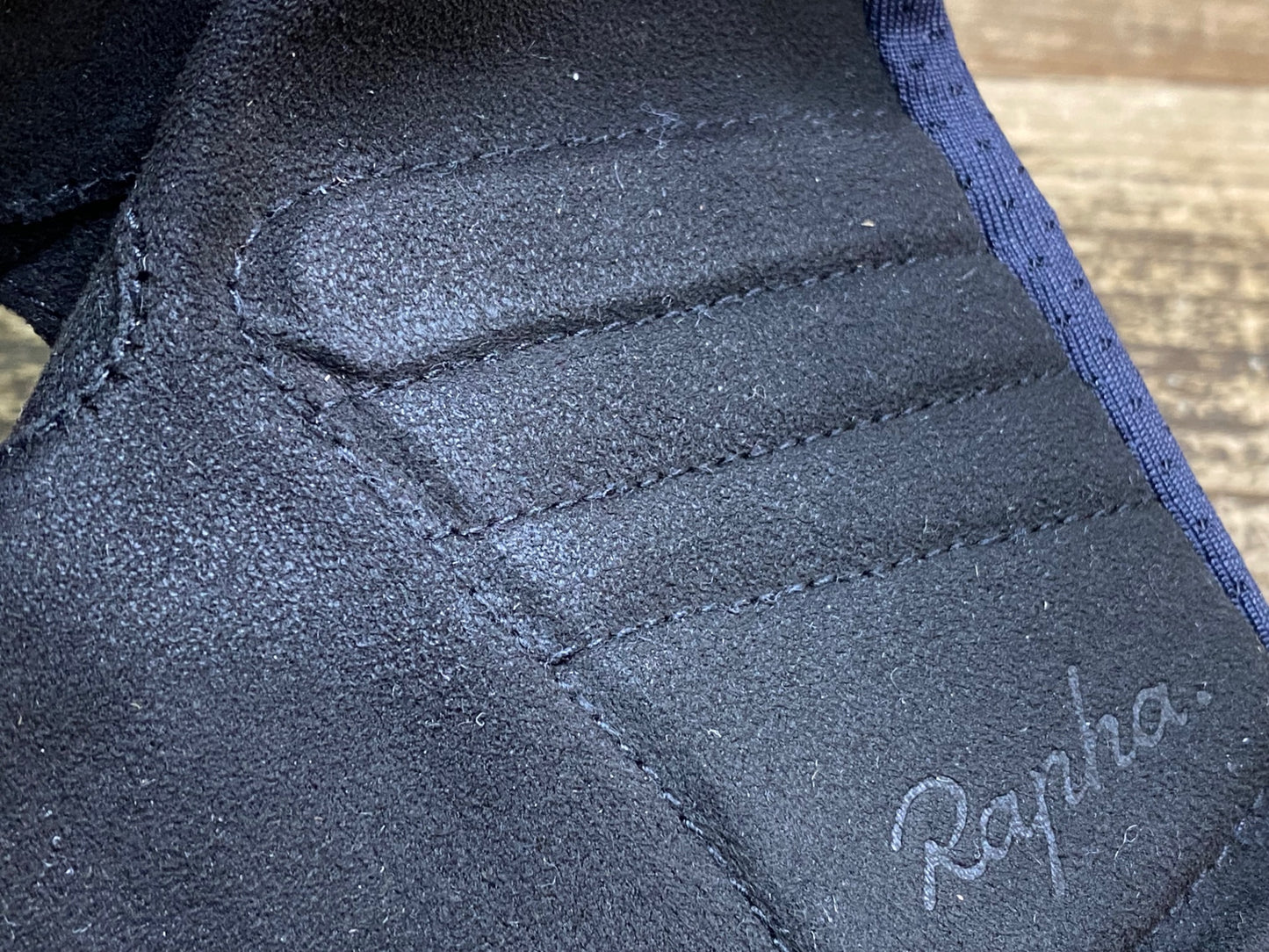 JB953 ラファ Rapha SOUPLESSE MITS 紺 XS