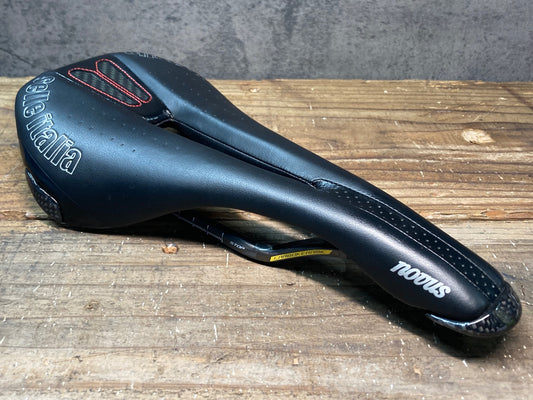 IN456 セライタリア selle italia NOVUS サドル カーボンレール S2 幅実測138mm