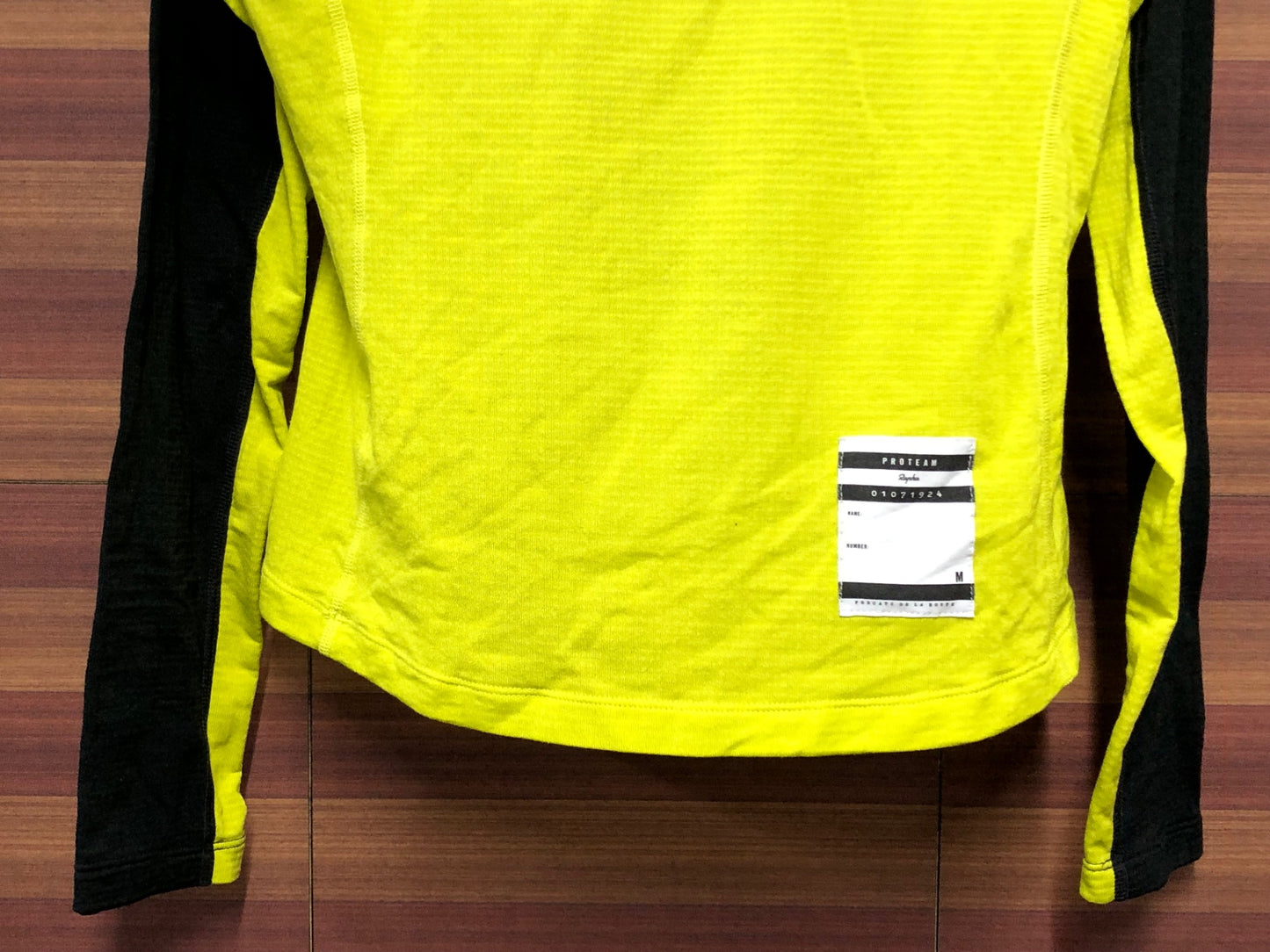 IQ661 ラファ Rapha PRO TEAM THERMAL BASE LAYER 長袖 ベースレイヤー 黒黄 M