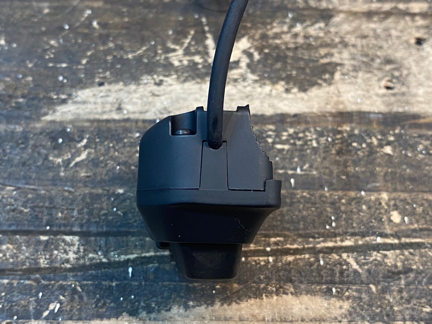 IW672 シマノ SHIMANO SW-R600 Di2 シフトスイッチ