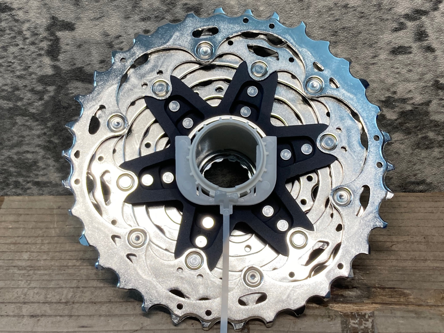 IQ120 シマノ SHIMANO 105 CS-R7100-12 スプロケット 12s 11-34T