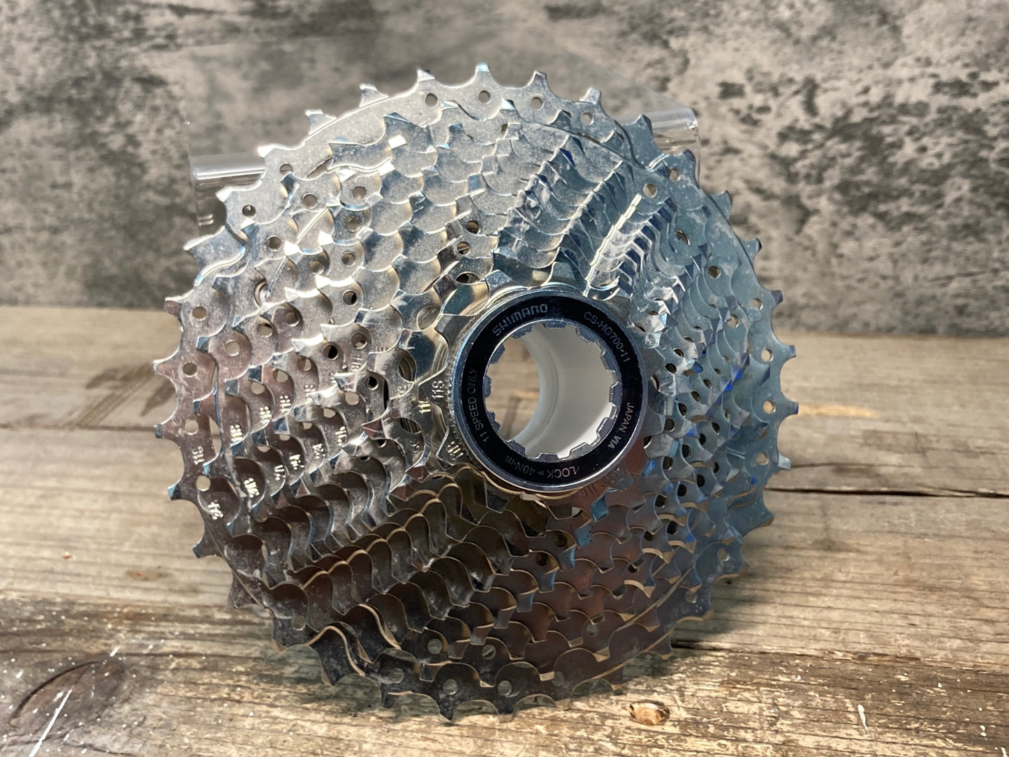 IW638 シマノ SHIMANO 105 CS-HG700-11 スプロケット 11-34T 11S