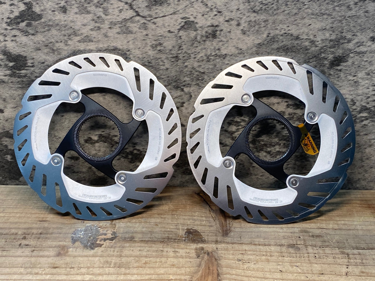 IV610 シマノ SHIMANO アルテグラ ULTEGRA RT-CL800-140 ディスクブレーキローター 実測1.8mm 2枚セット